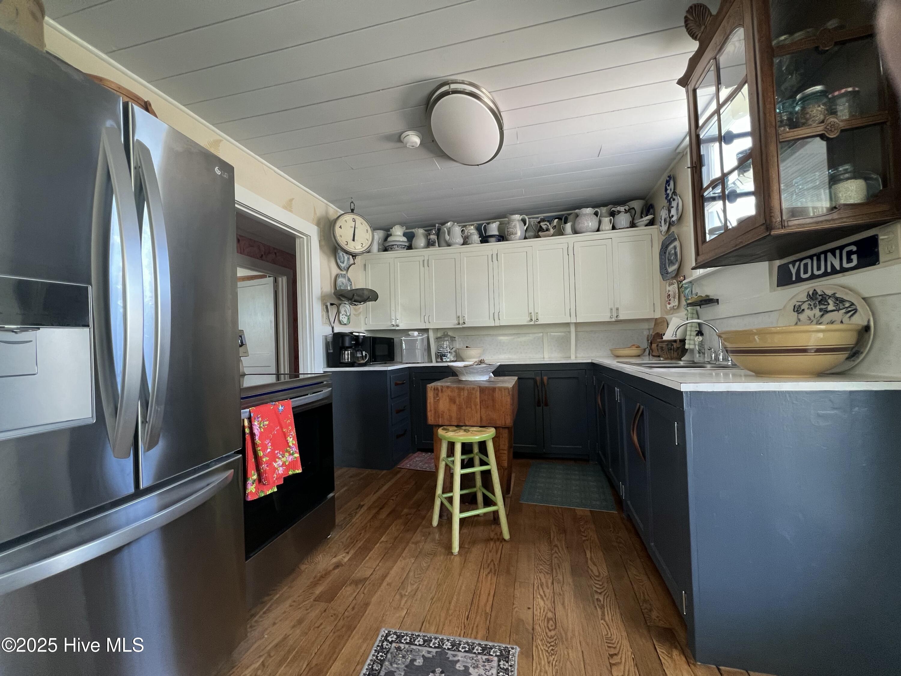 100501642 | Photo 33