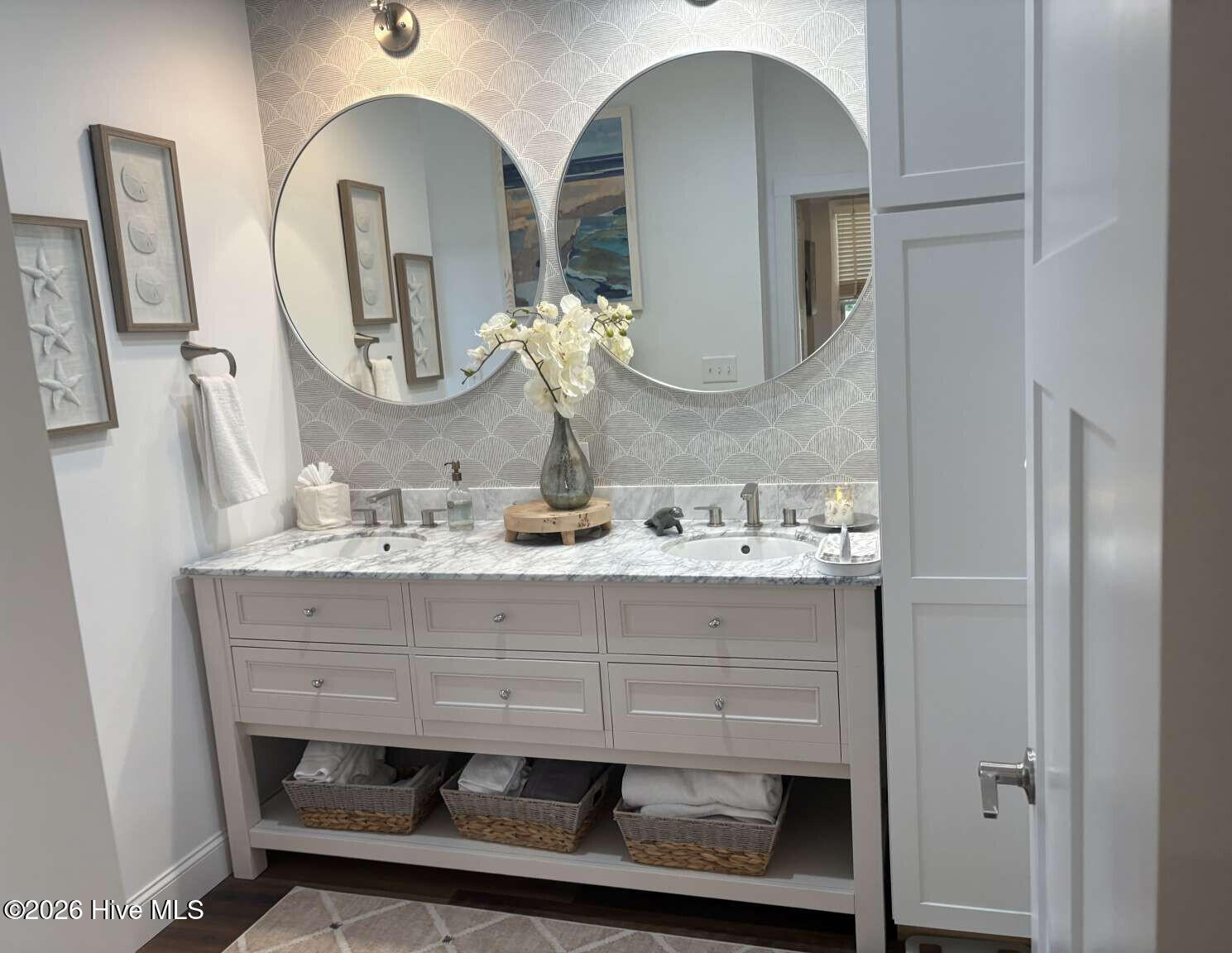 100539147 | Photo 23