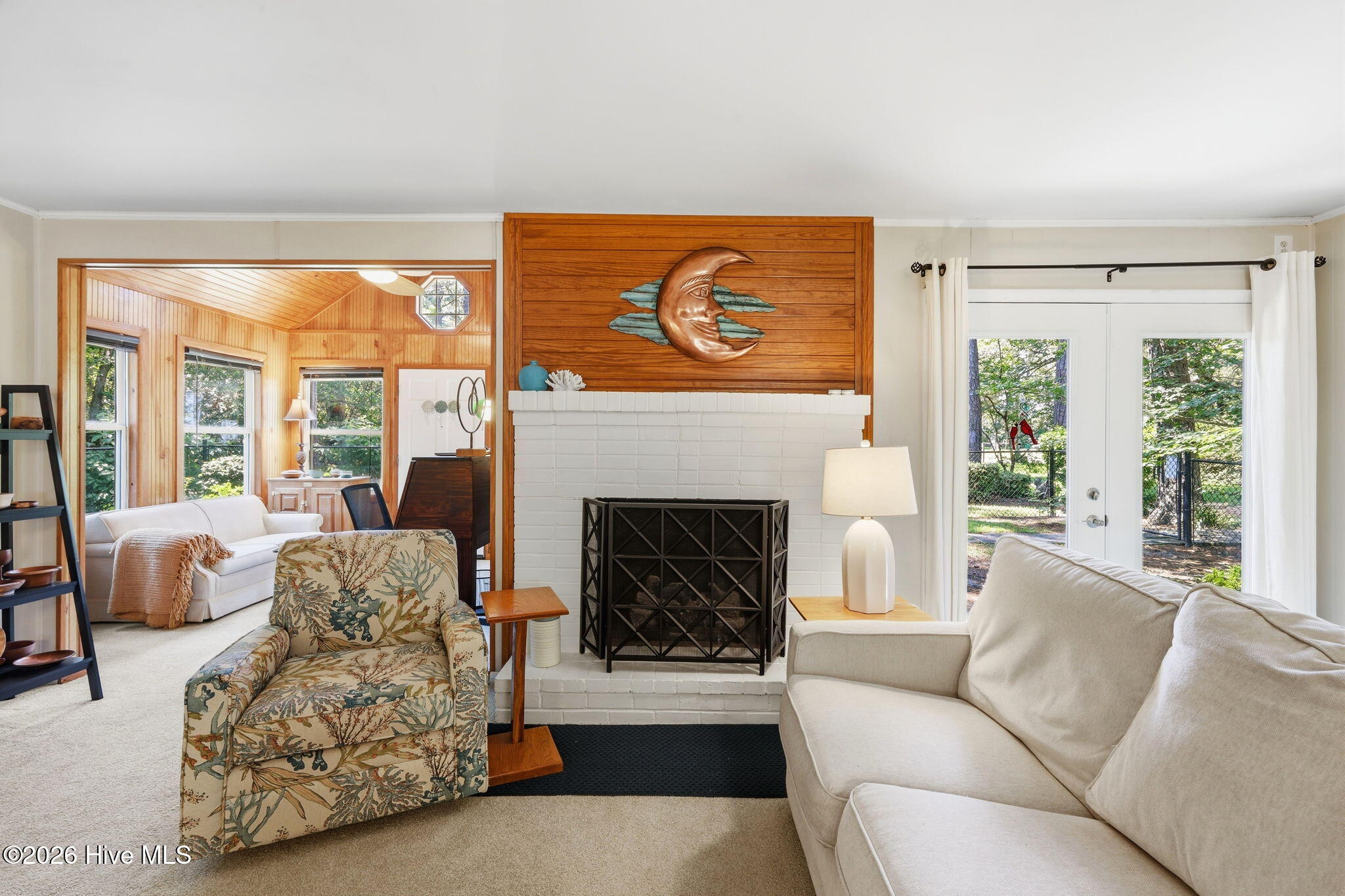 614 Country Club Drive,Arapahoe