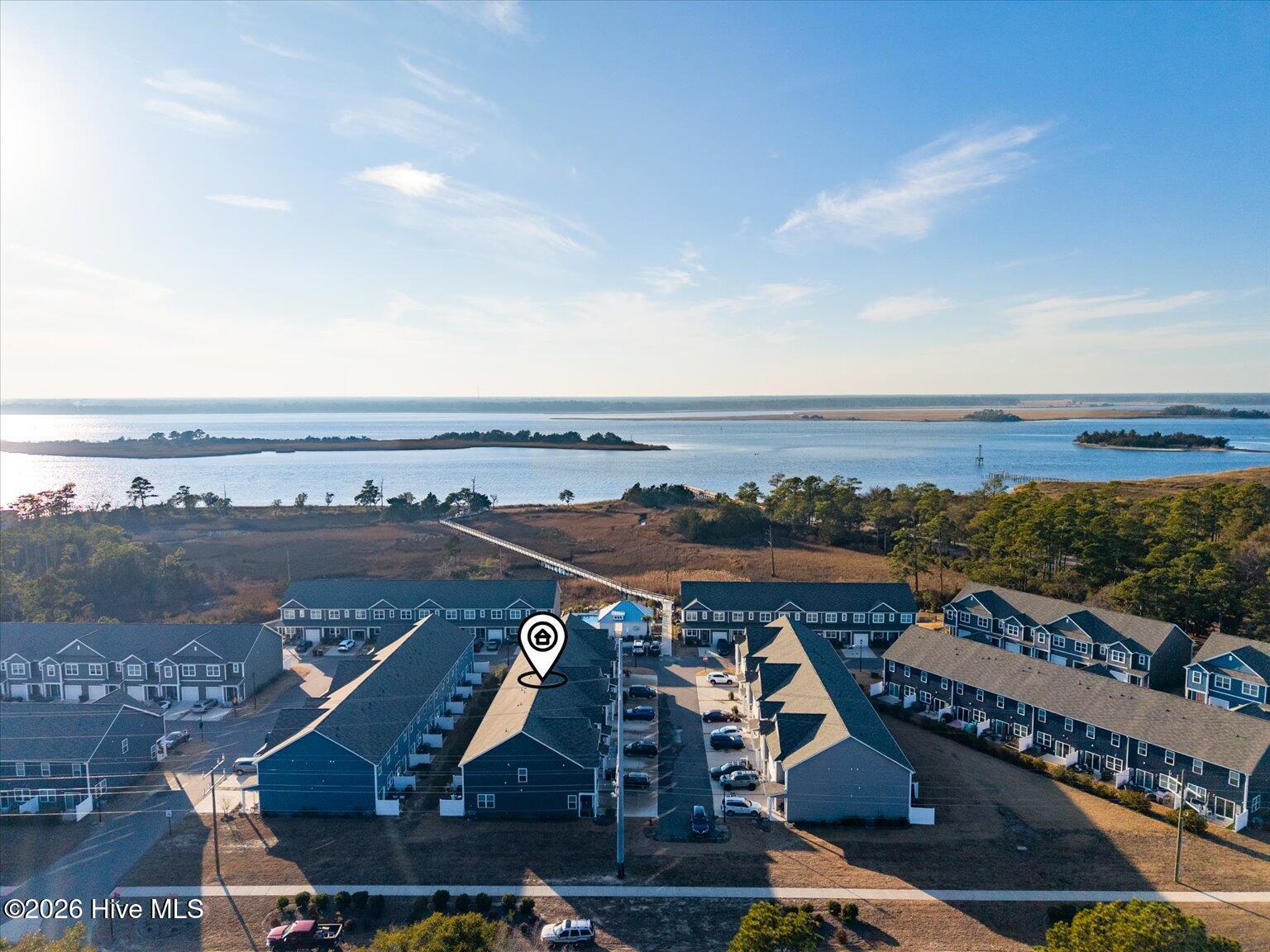 100548049 | Photo 57