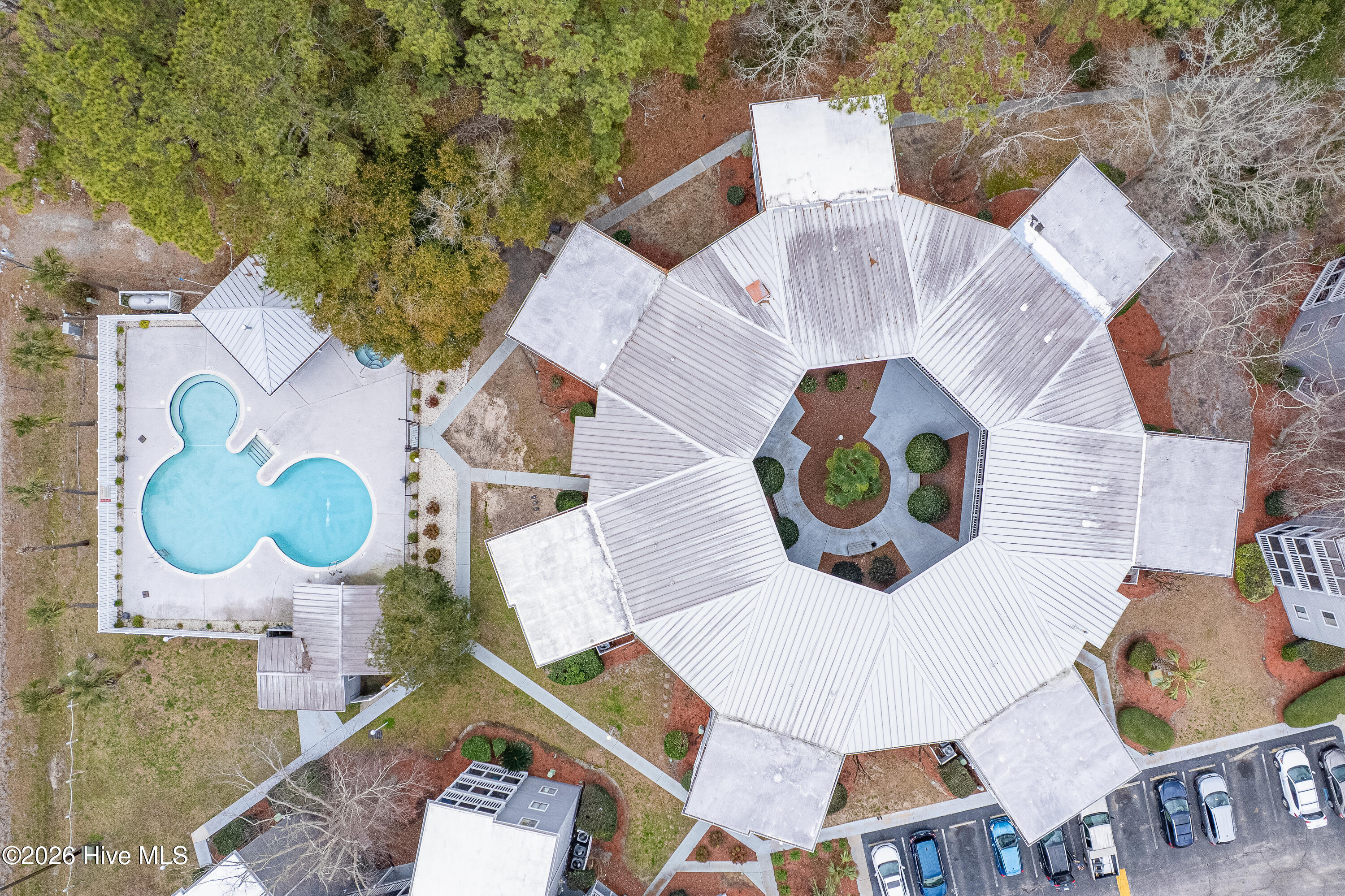 100556159 | Photo 29