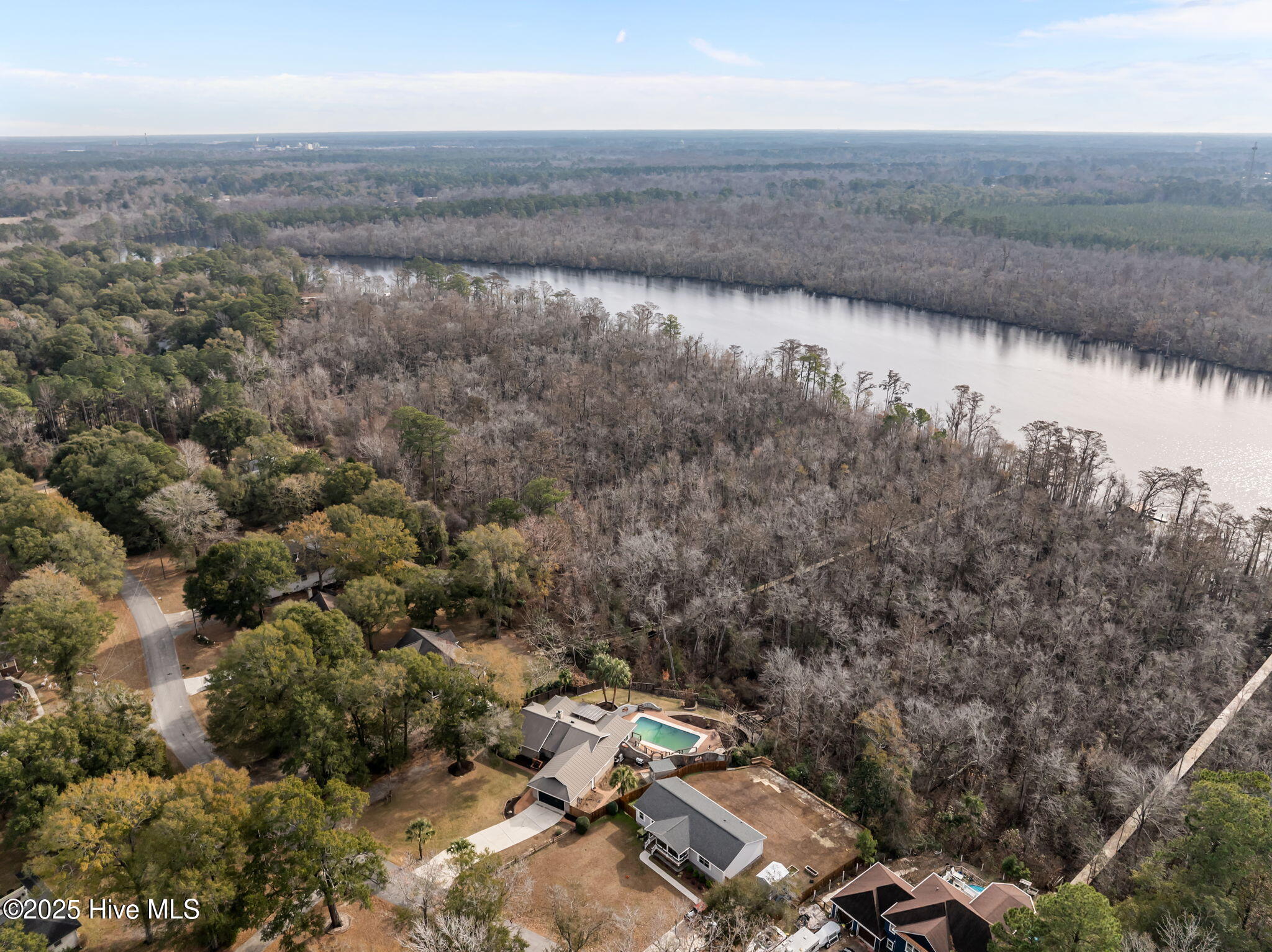 100536455 | Photo 58