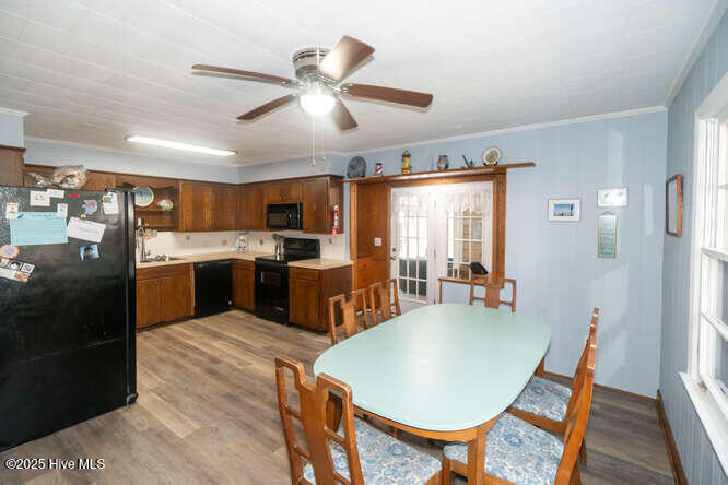 100528759 | Photo 13