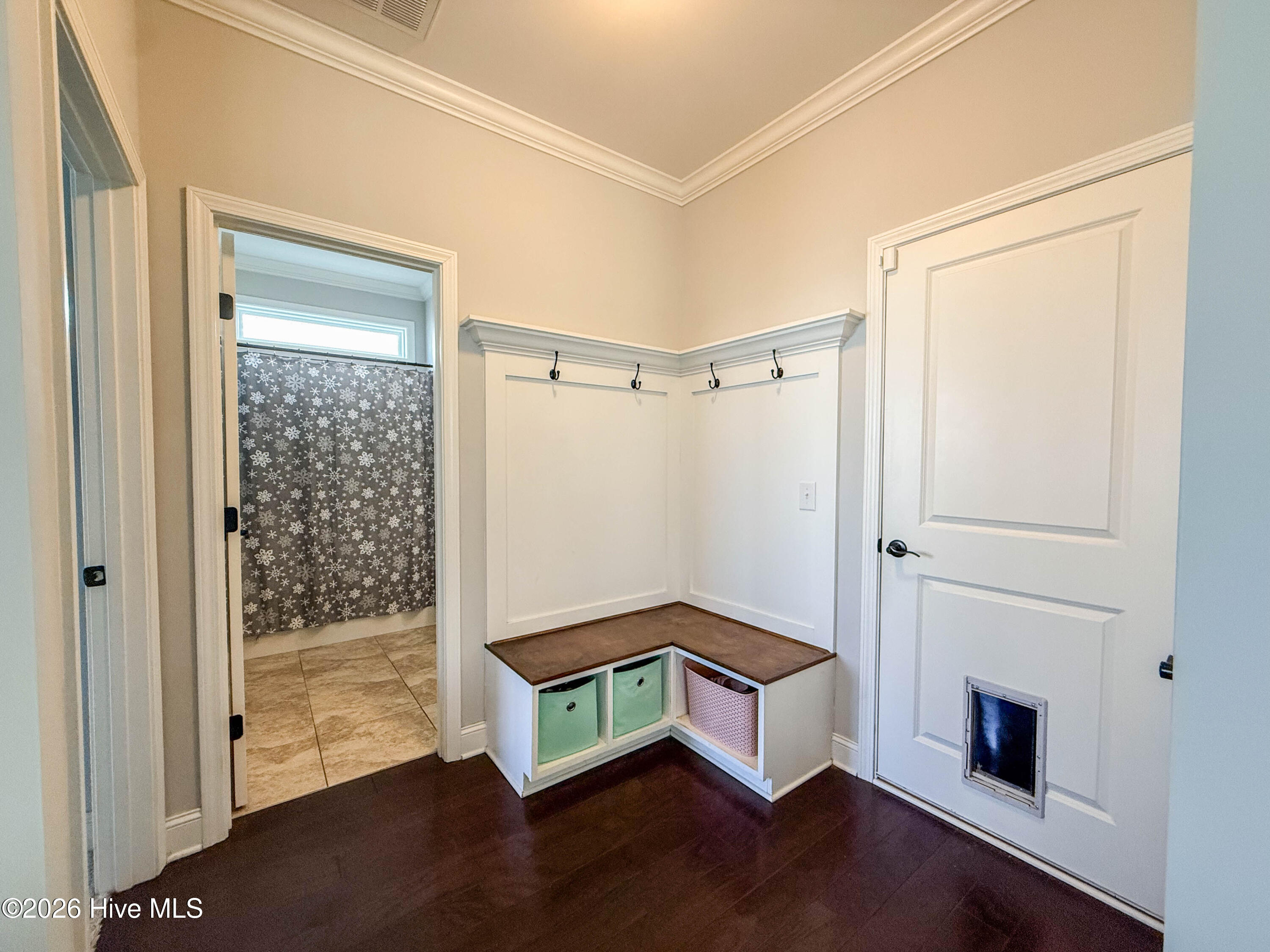 100553968 | Photo 17