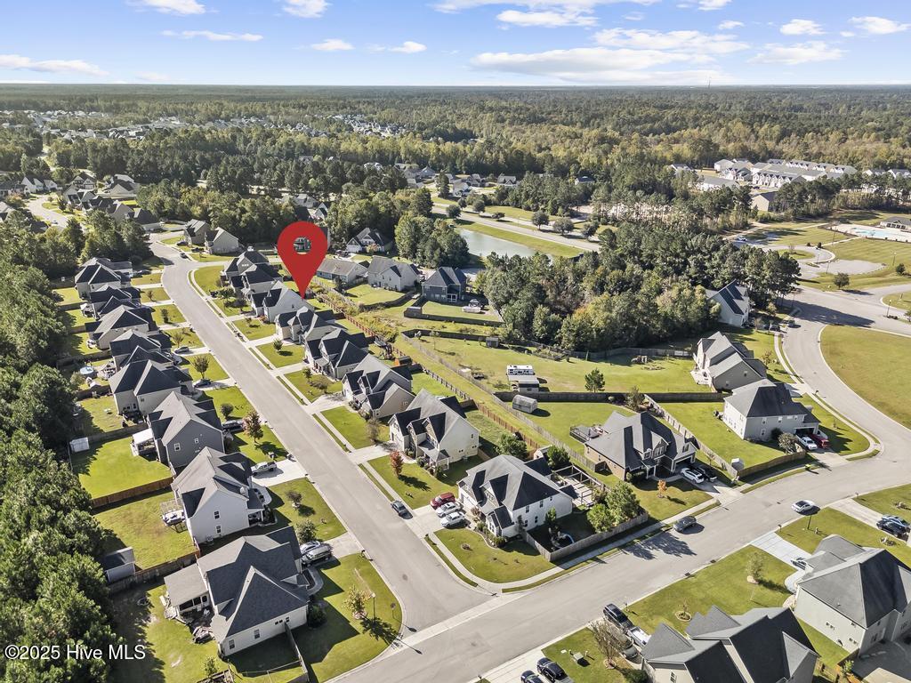 100536602 | Photo 49