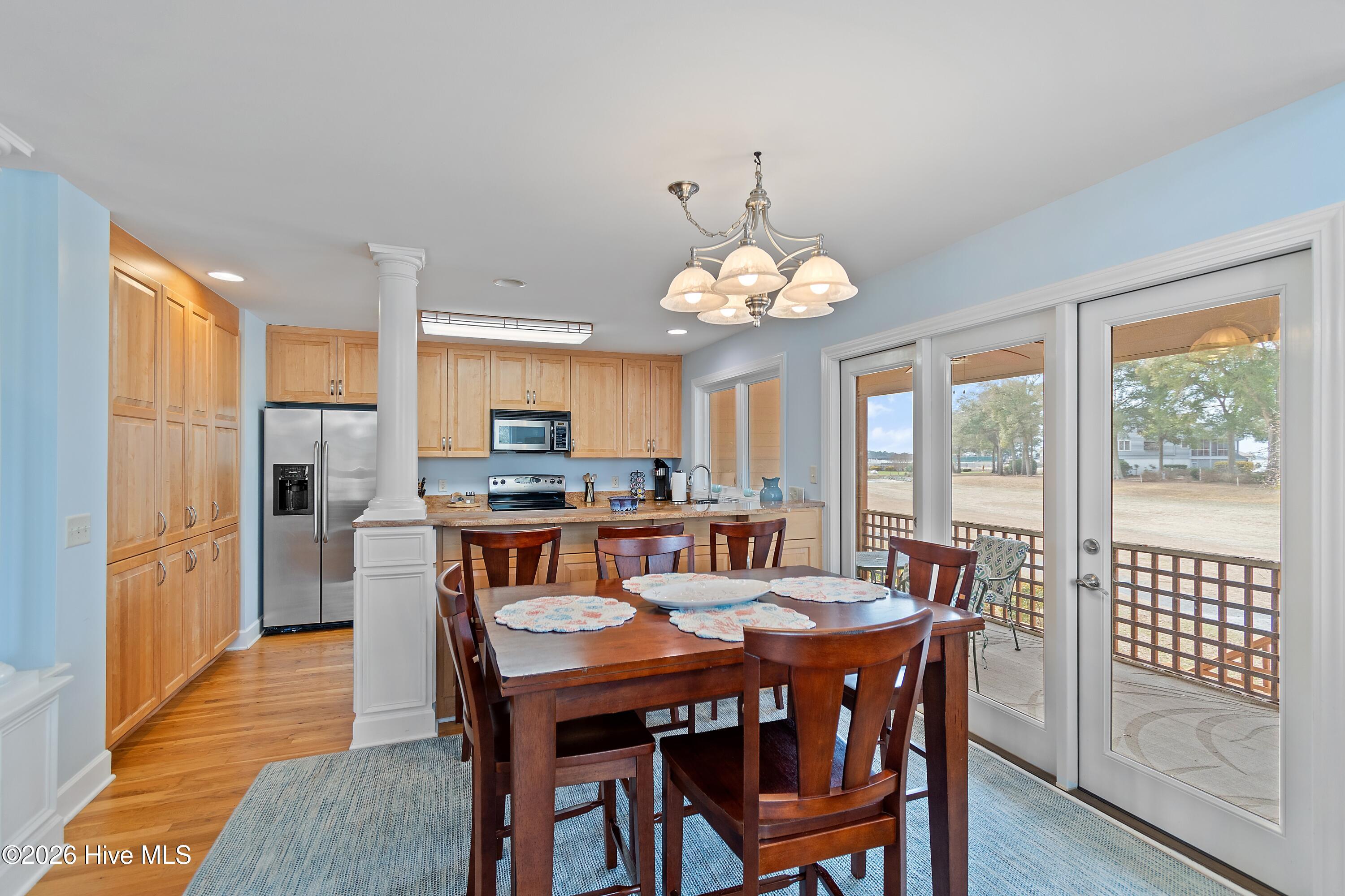 100557427 | Photo 29