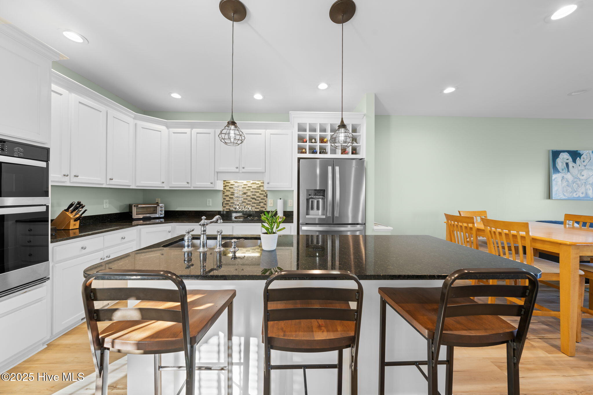 100526205 | Photo 72