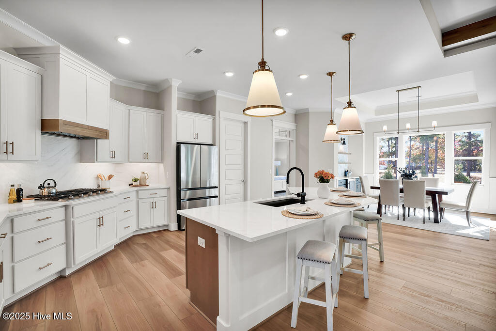 100529674 | Photo 57