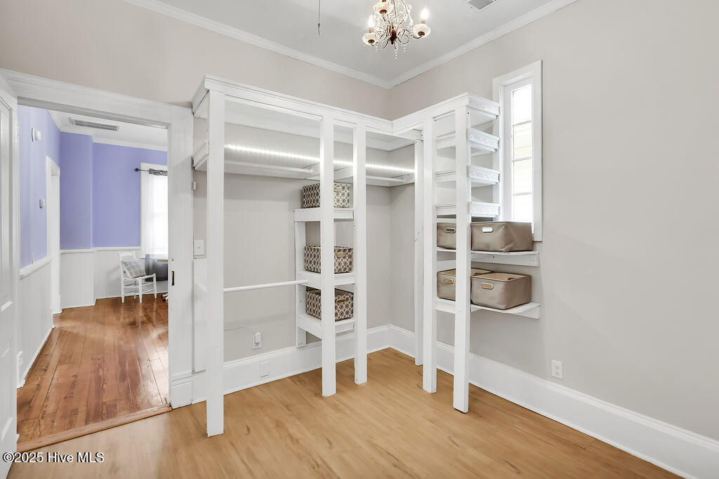 100544727 | Photo 31