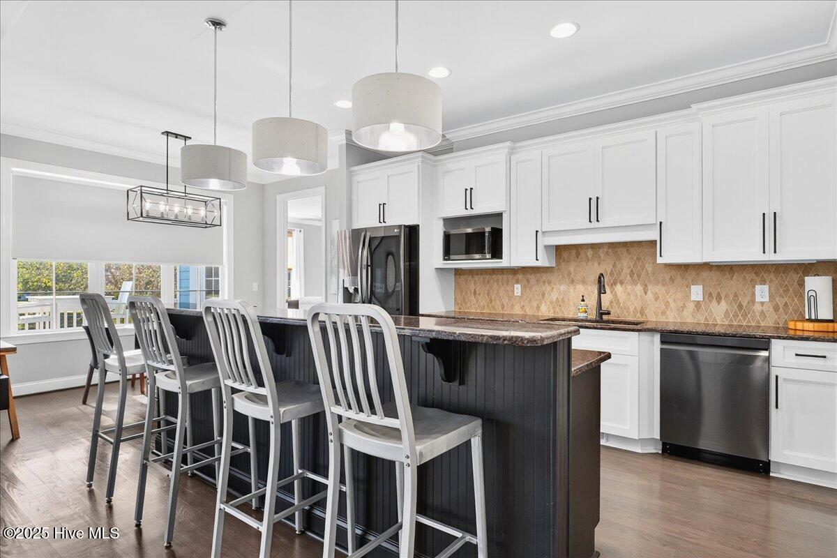 100530632 | Photo 24