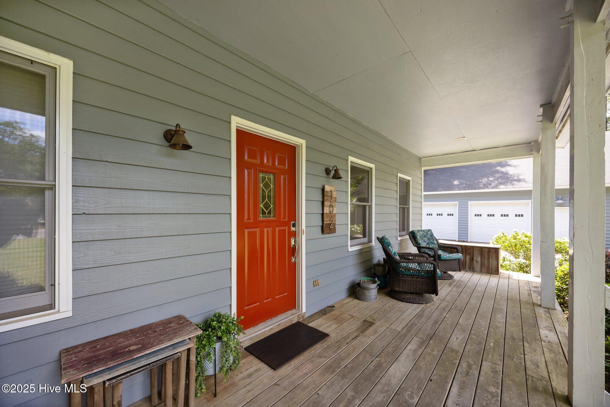 100507722 | Photo 53