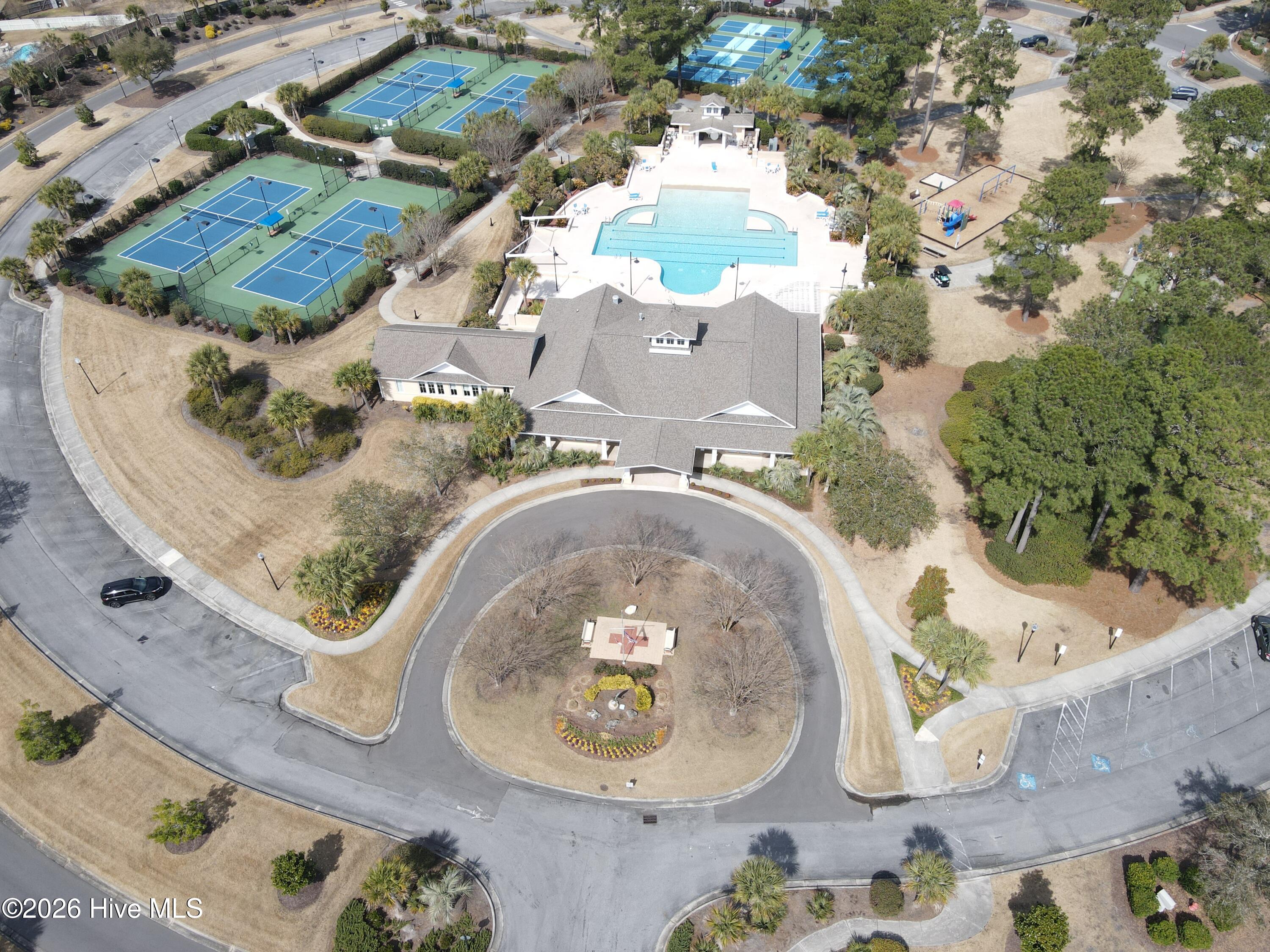 100554924 | Photo 46