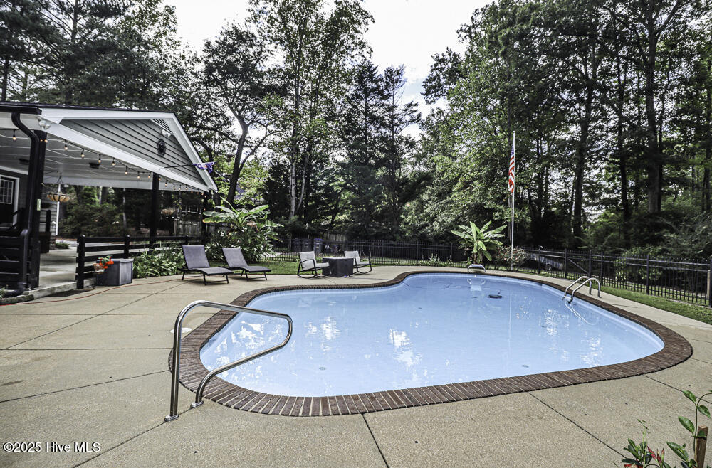 325 Old Coach Road, Rocky Mount, NC, 27804