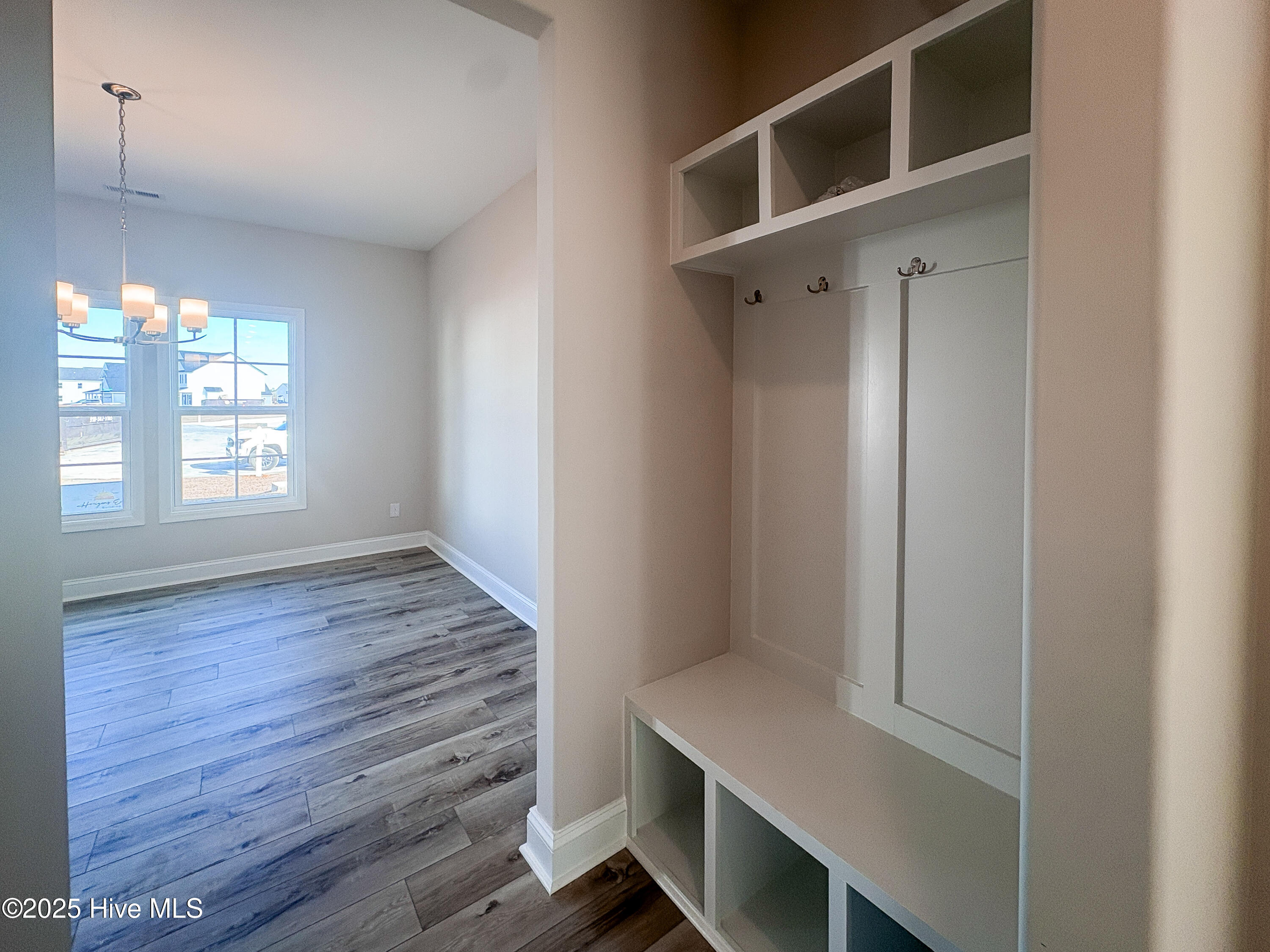 100544649 | Photo 20