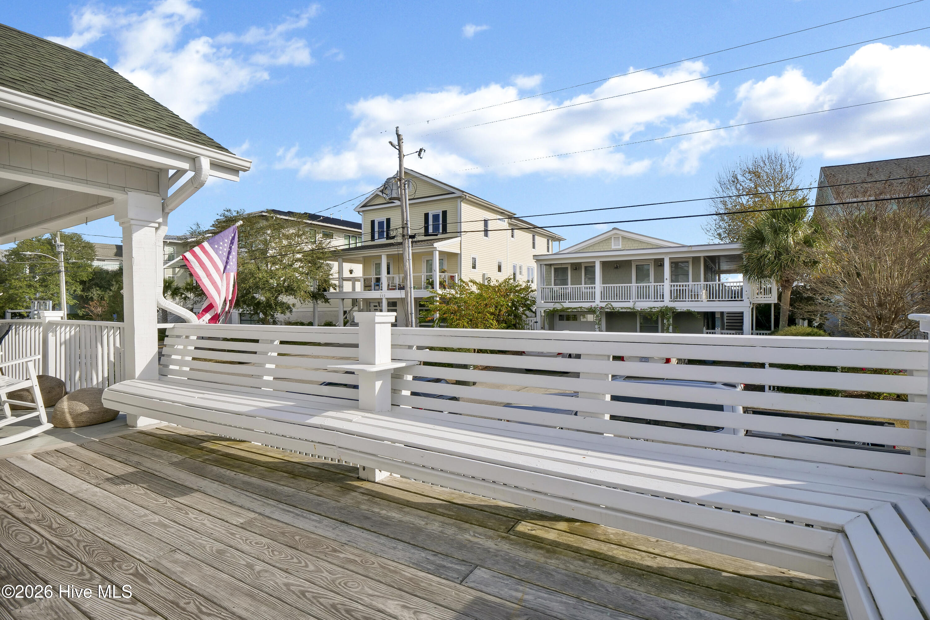 100549449 | Photo 27