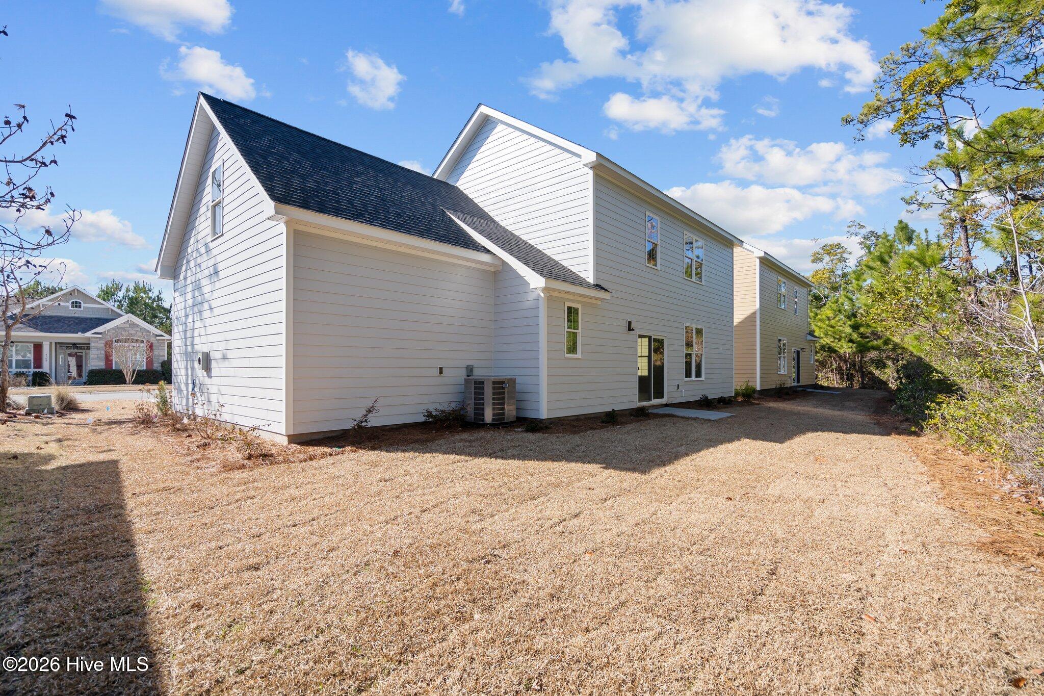 100556568 | Photo 43