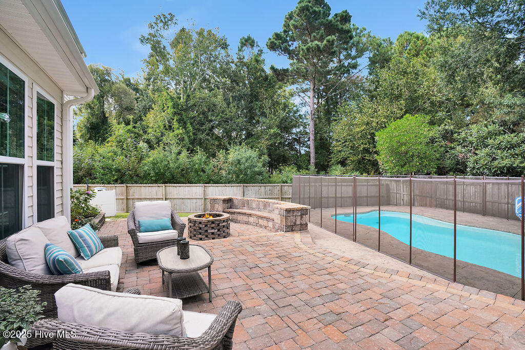 100536880 | Photo 39