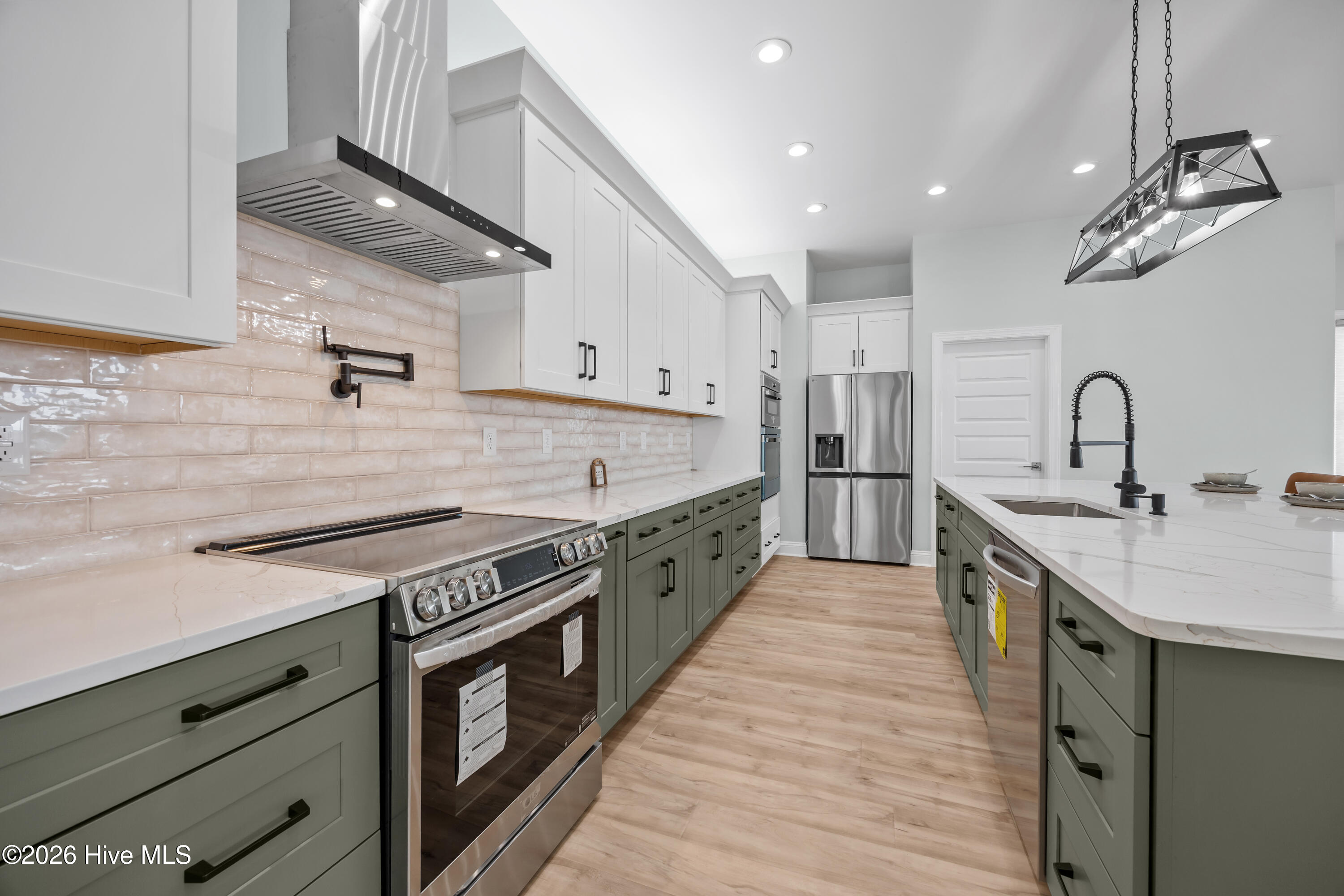 104 E Seaview Drive, Emerald Isle, NC, 28594