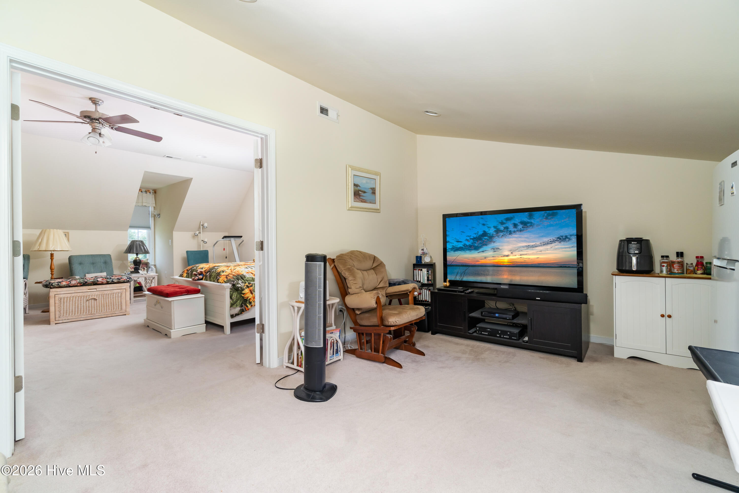 MASTER SUITE SITTING ROOM