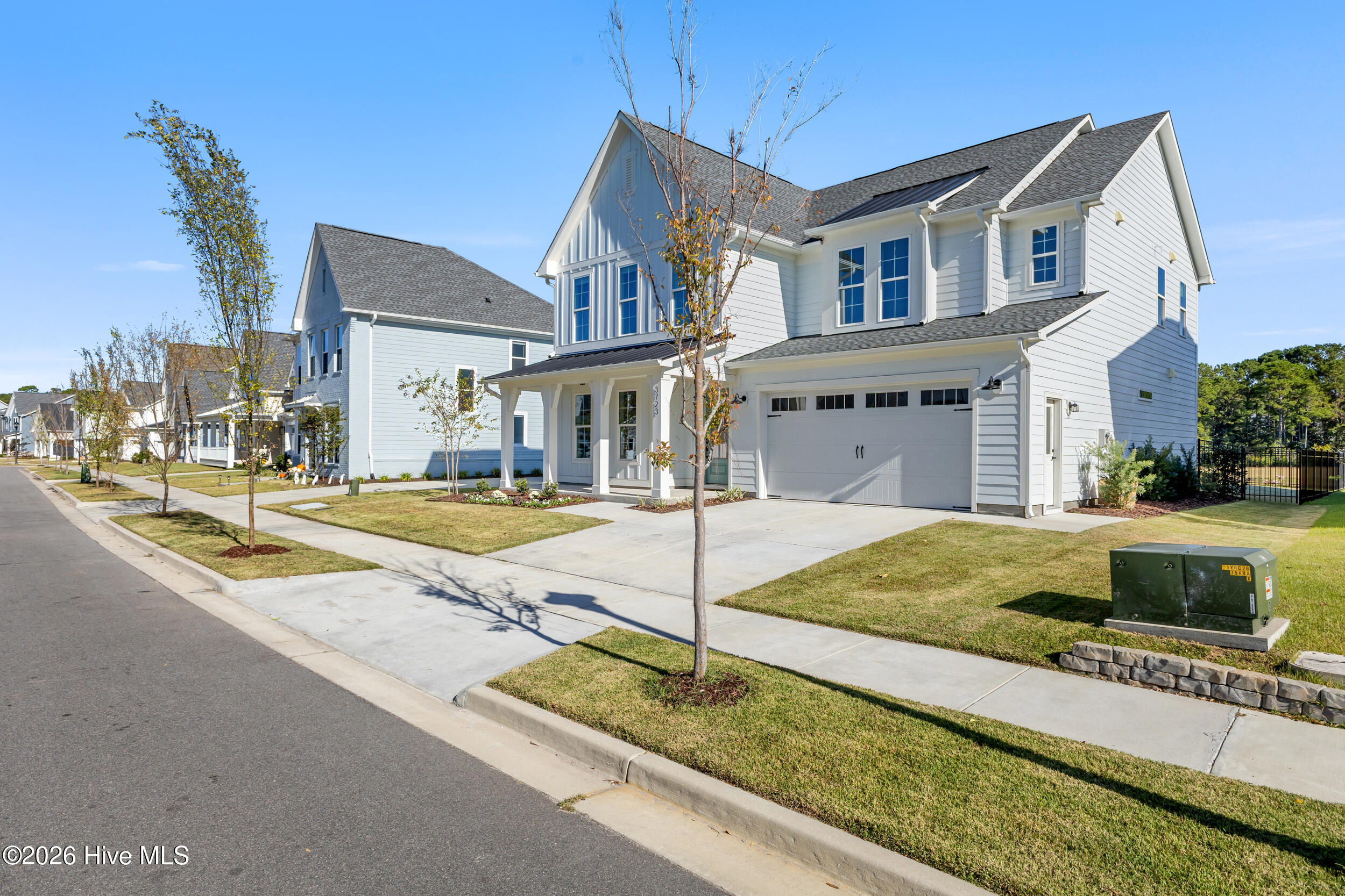 Photo 3 of Single family home for sale at 3723 Mason Prt Dr, Wilmington, NC 28409 | MLS# 100613242 | Listing updated on 2026-10-29