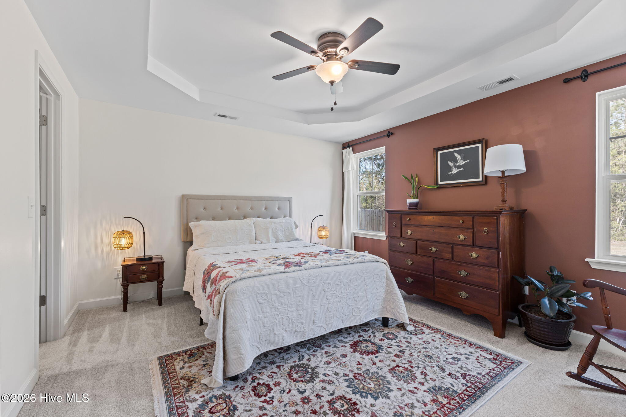 100563188 | Photo 18