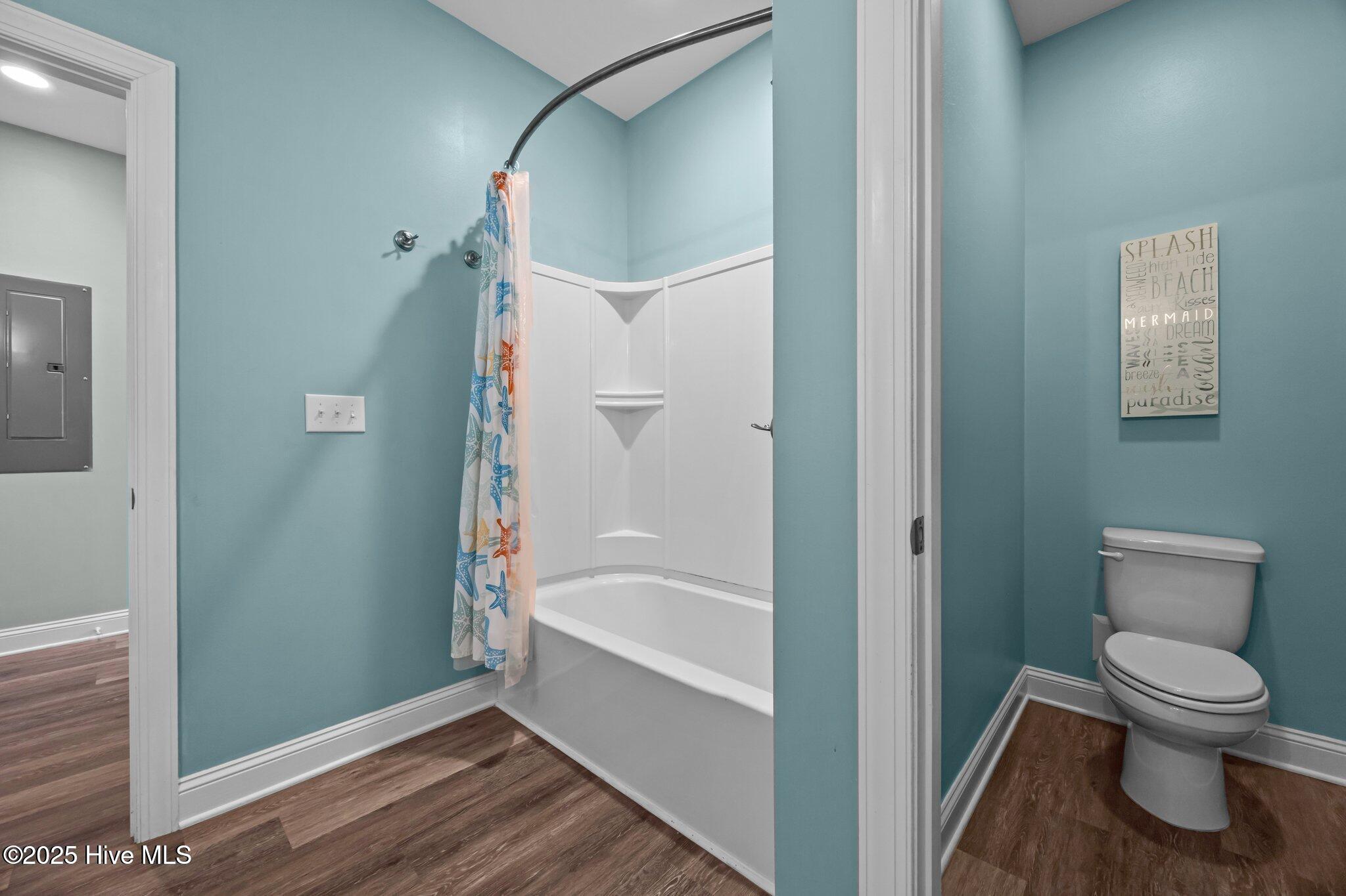 100535053 | Photo 31