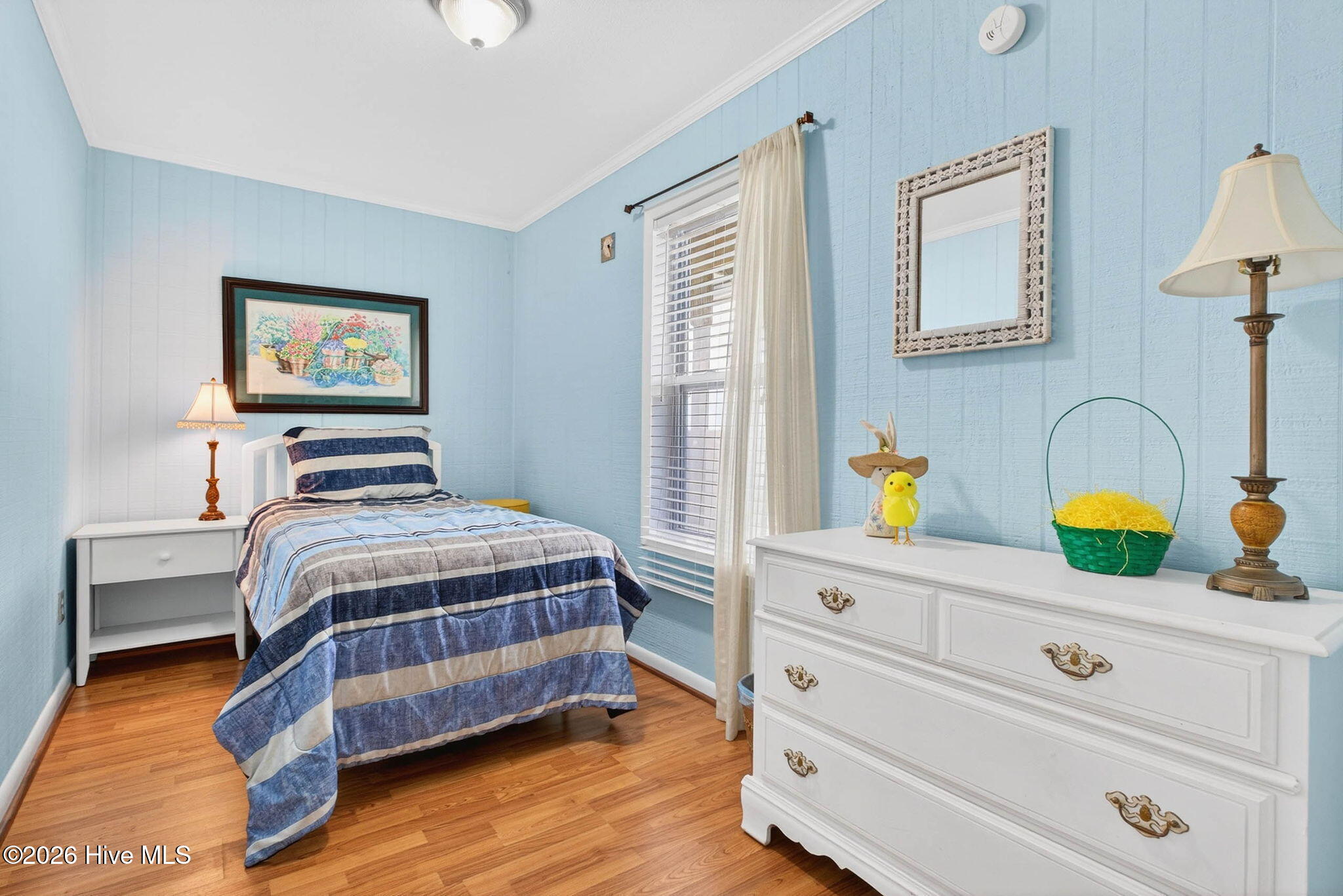 100562824 | Photo 28