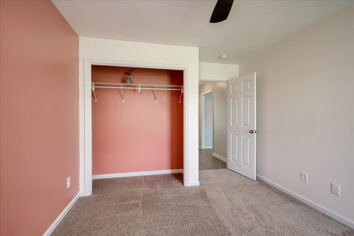 2525 Inverness Drive