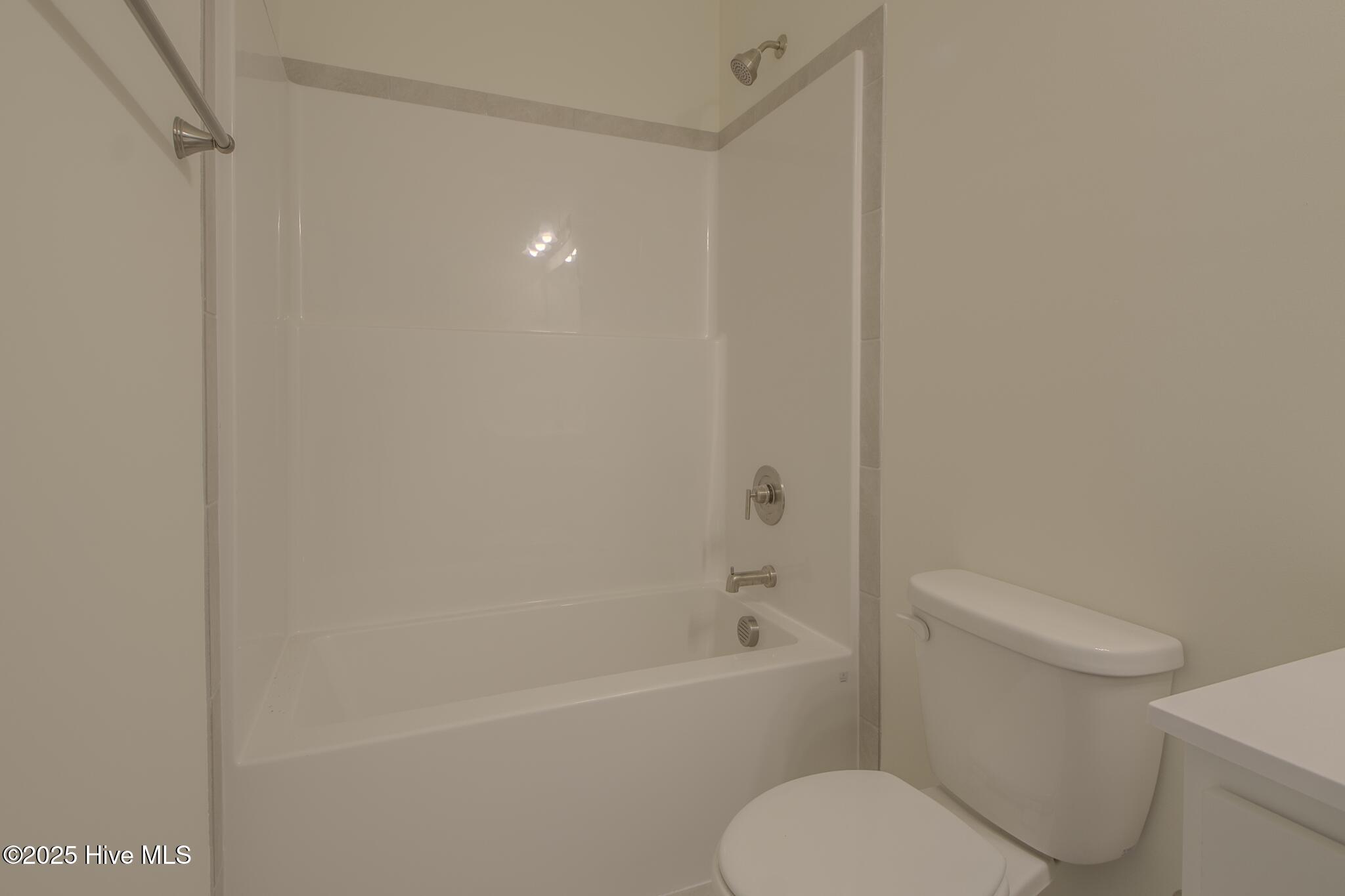 100499578 | Photo 19