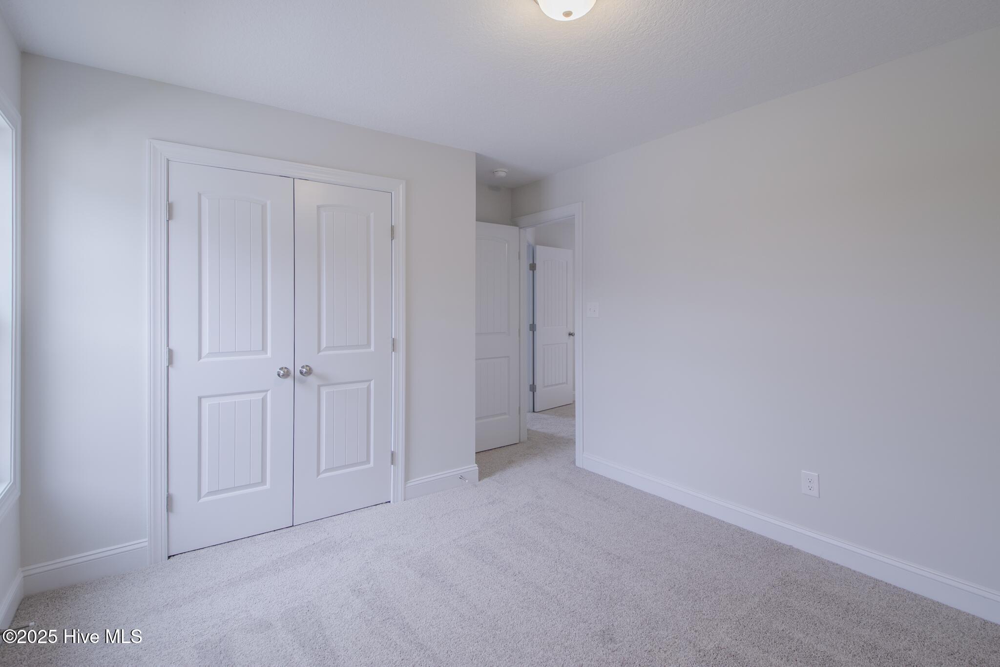 100493644 | Photo 25