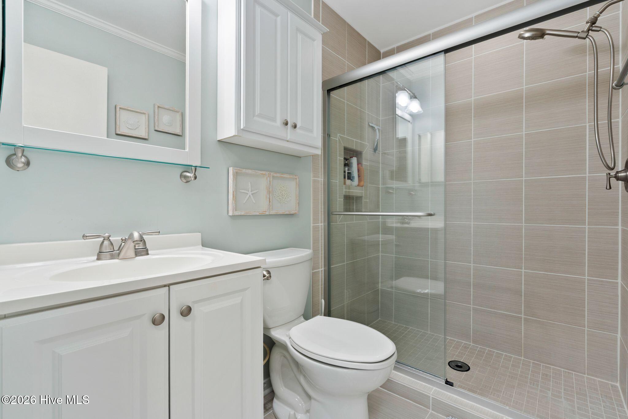 100554597 | Photo 29