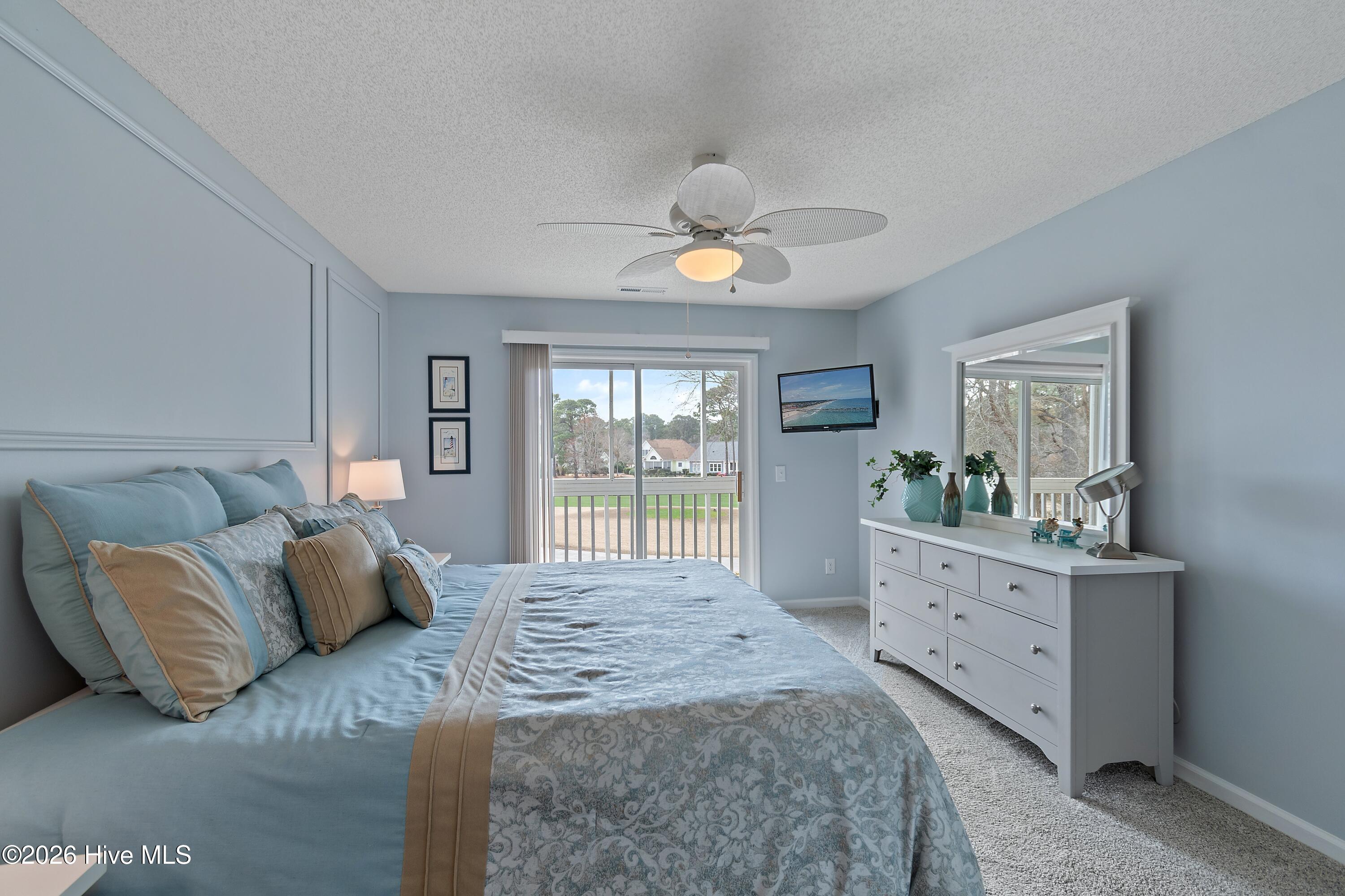 100558329 | Photo 21