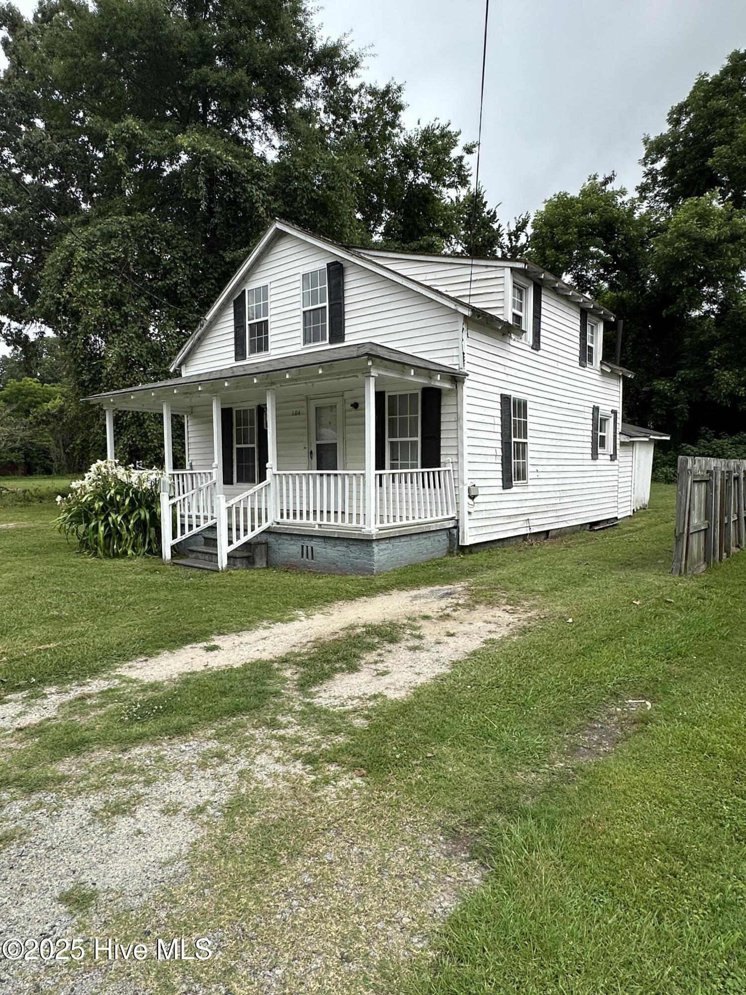 Homes for sale in Edenton, NC | 104 W Peterson St, Edenton, NC 27932 | MLS# 100513549