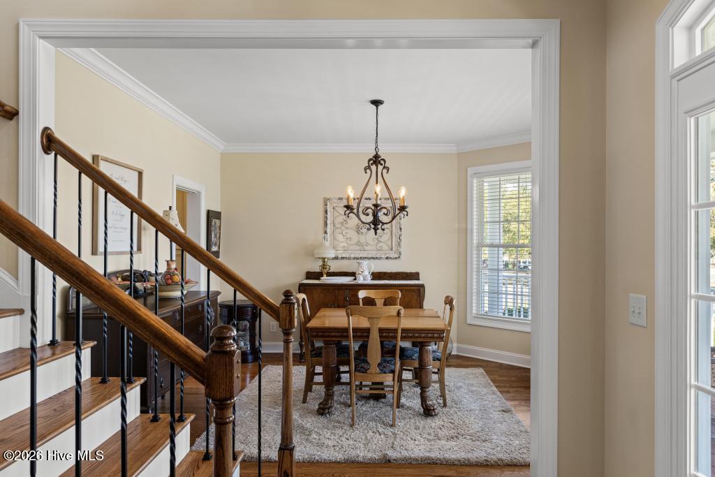 100570572 | Photo 11