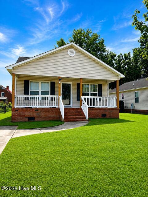 Exterior photo of 311 Fleming Street, Washington, NC 27889. MLS: 100598572