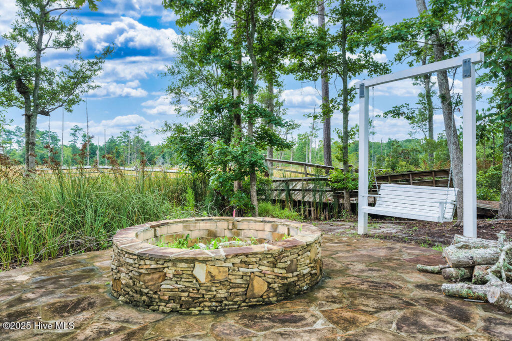 100560439 | Photo 32