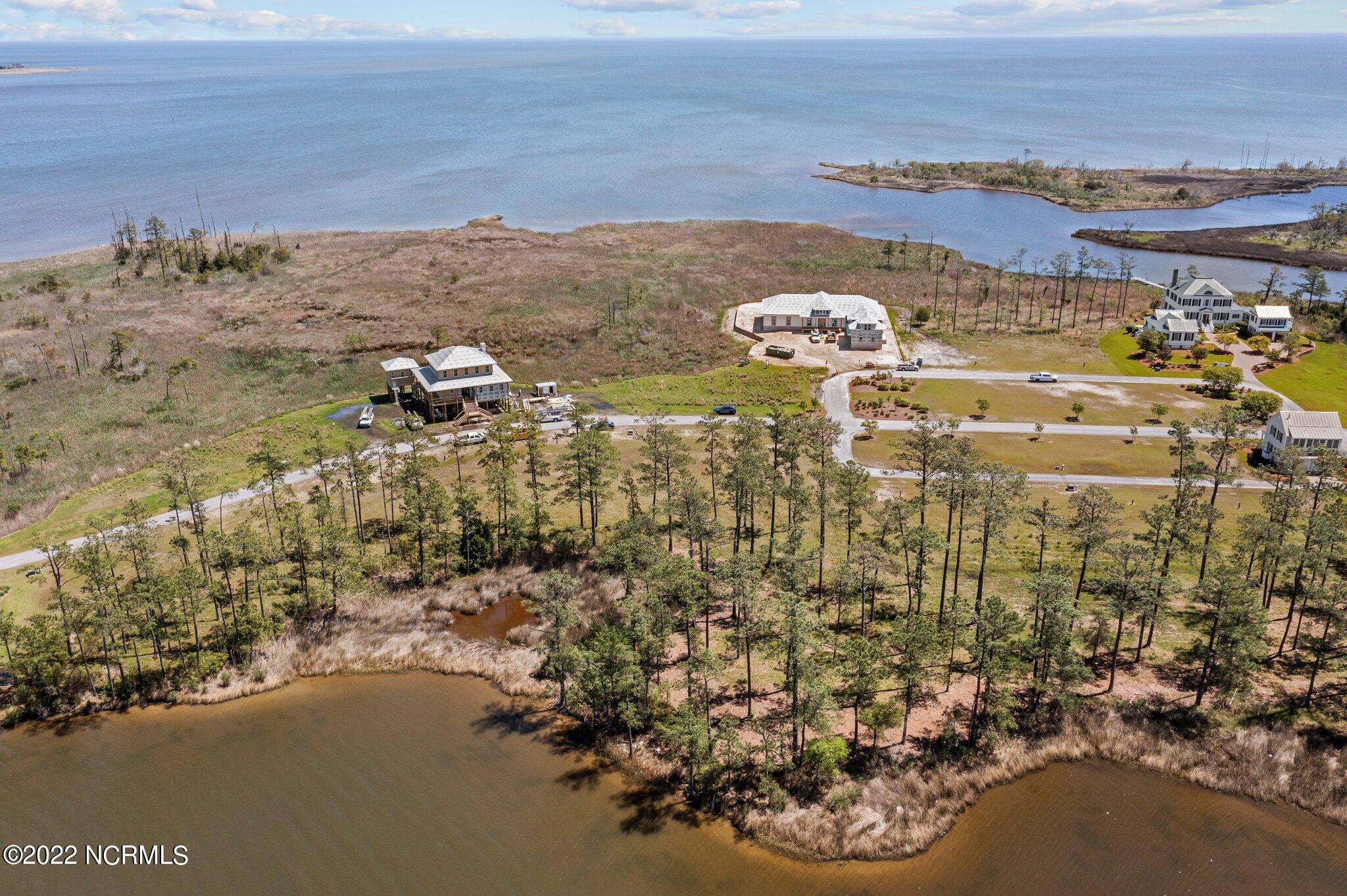 363 74 Ballast Point,Oriental