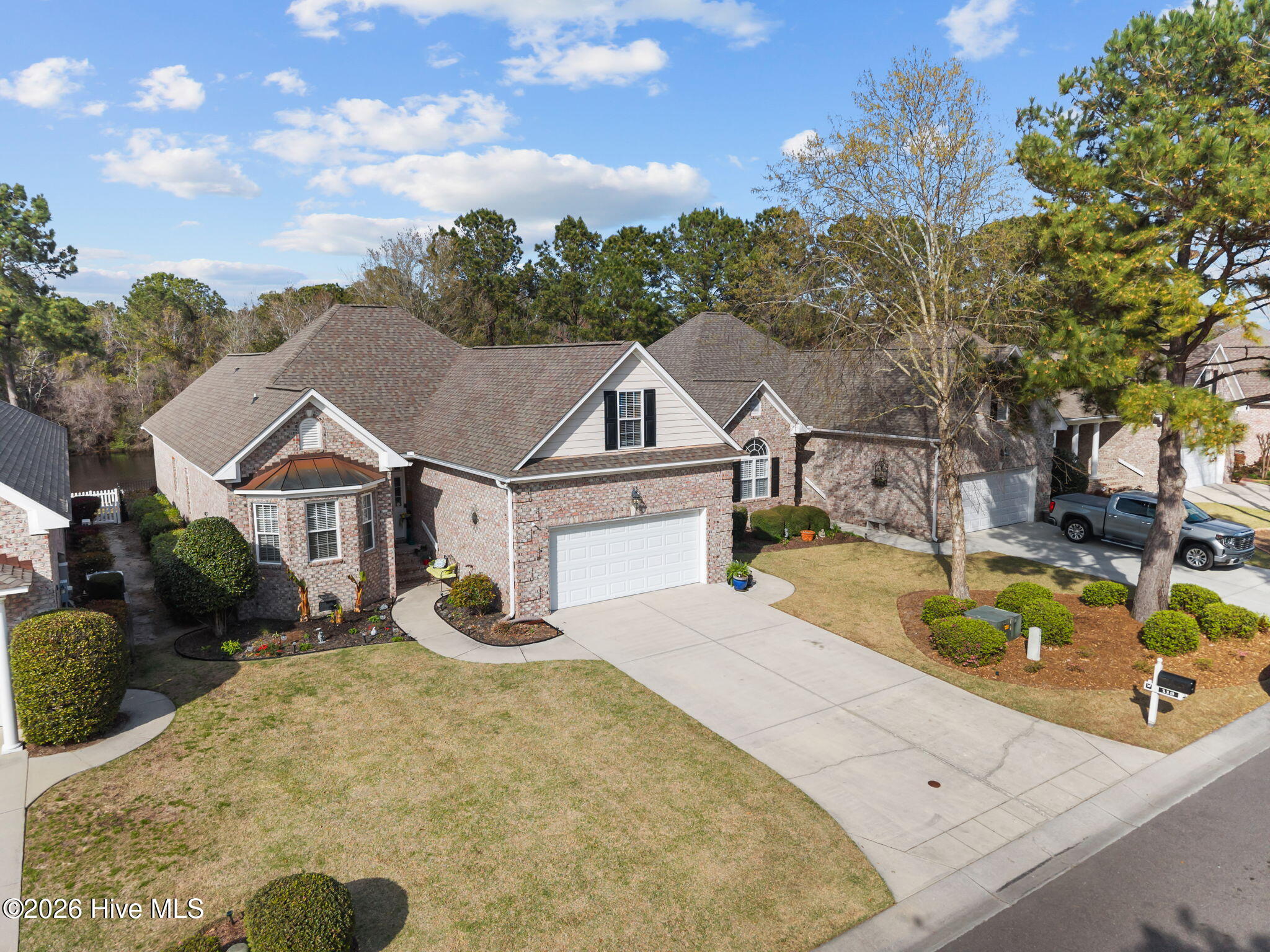 100562248 | Photo 50