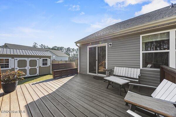 100561159 | Photo 41