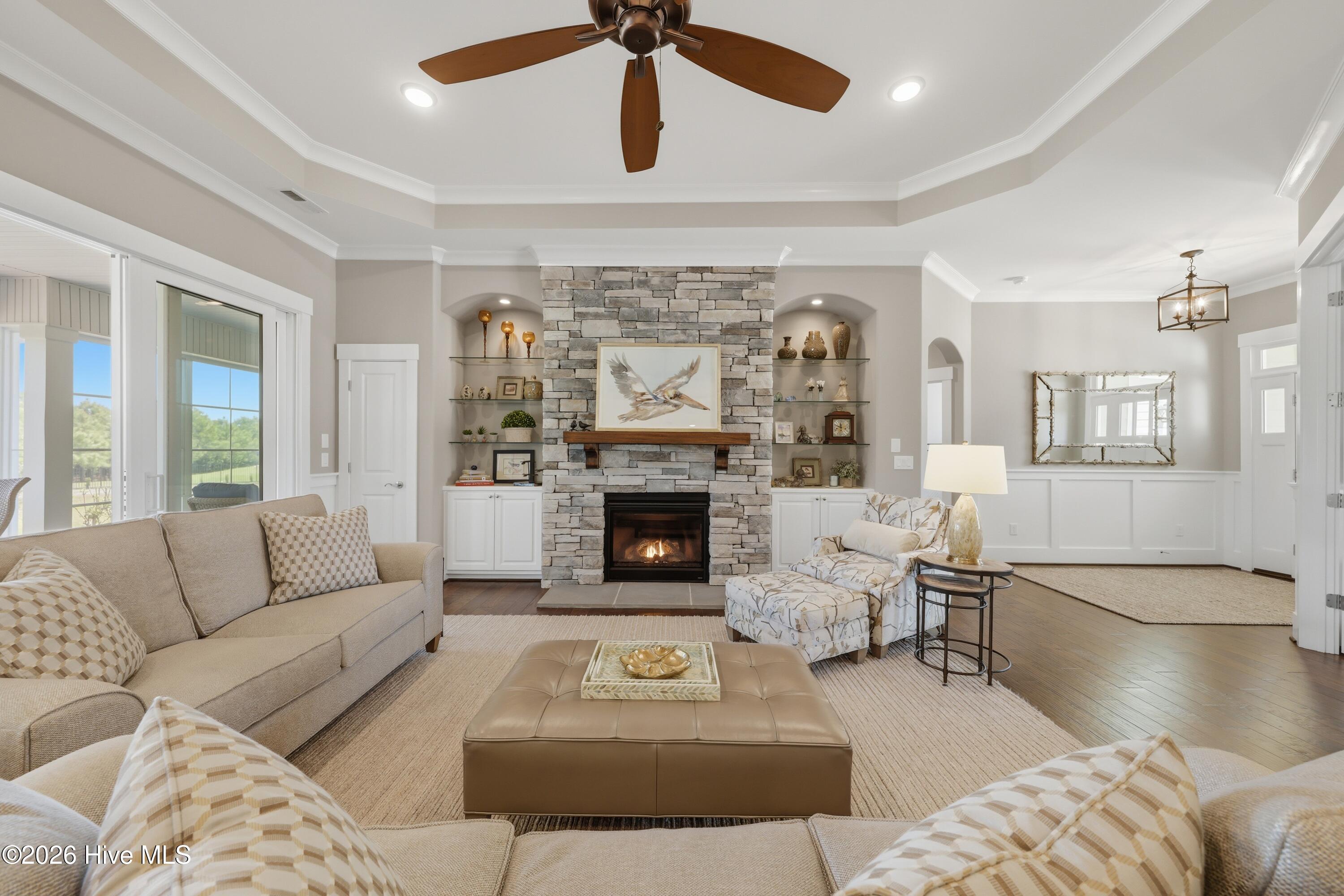 100569596 | Photo 10