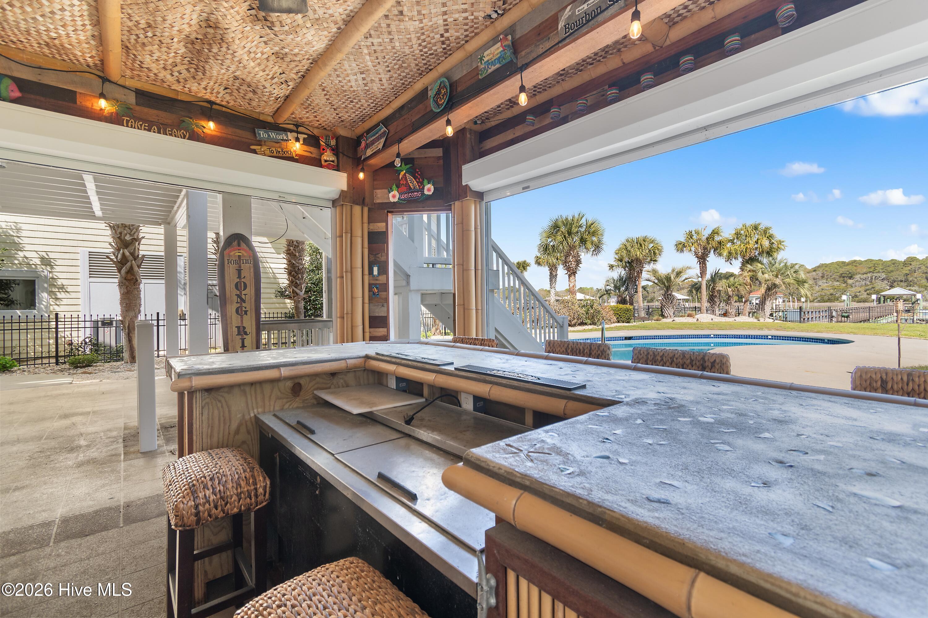 100566574 | Photo 73