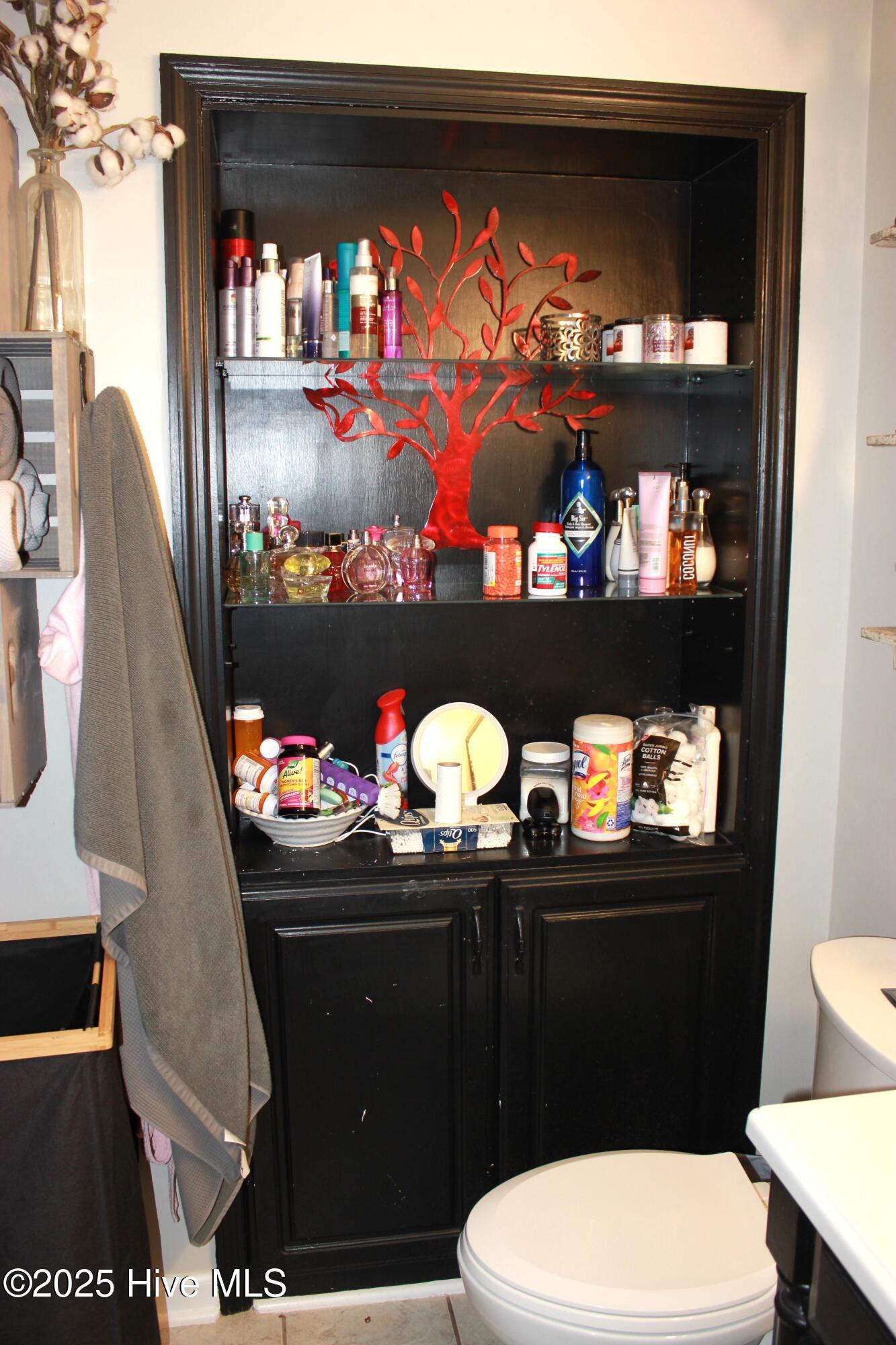 100546240 | Photo 15