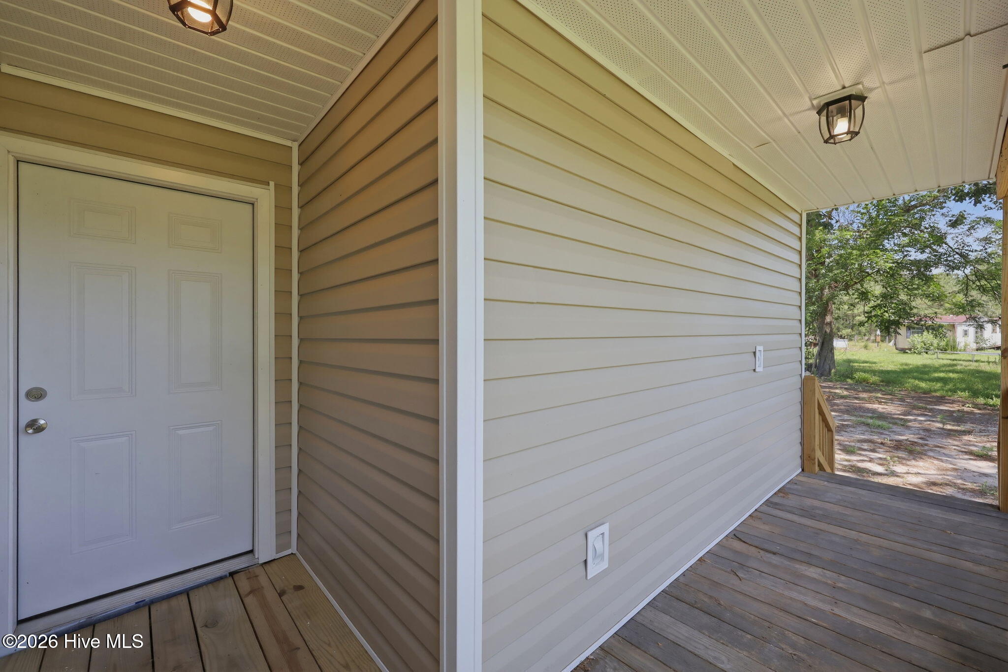 2534 White Oak River Road,Maysville