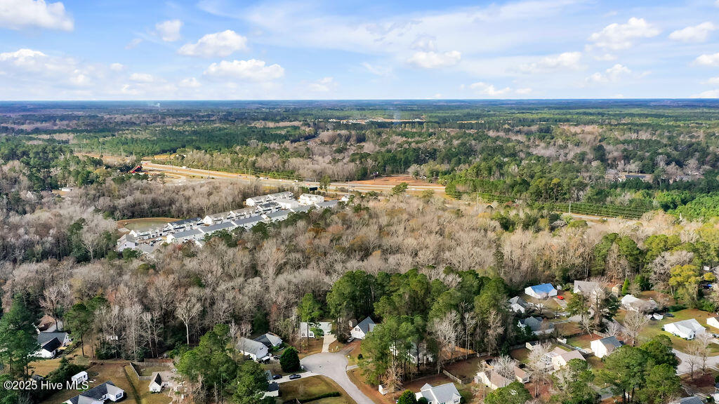 100543761 | Photo 38