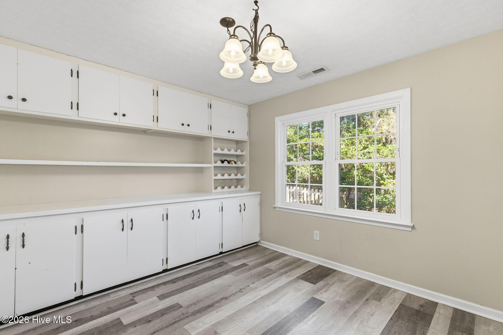 100554538 | Photo 19