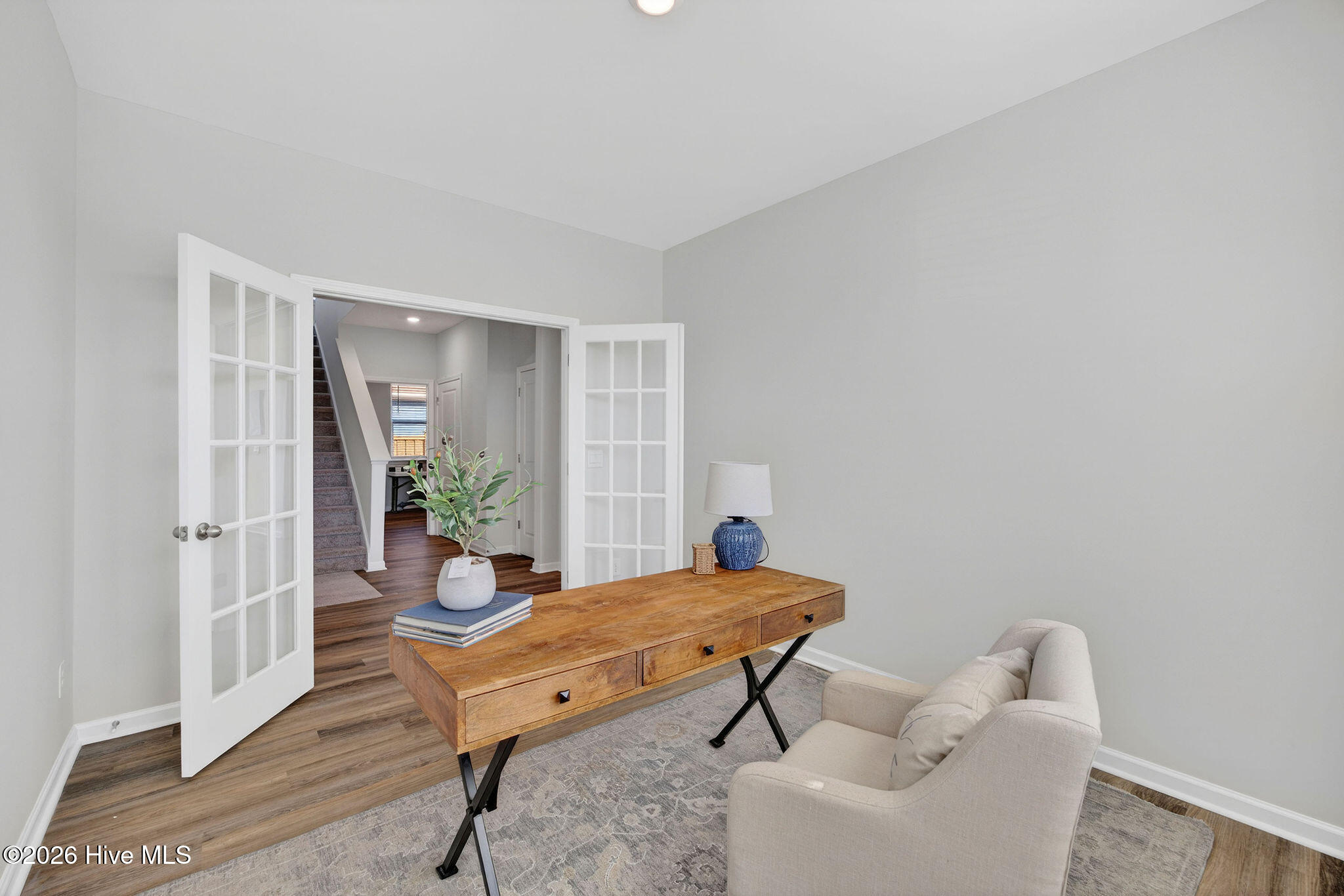 100549291 | Photo 25