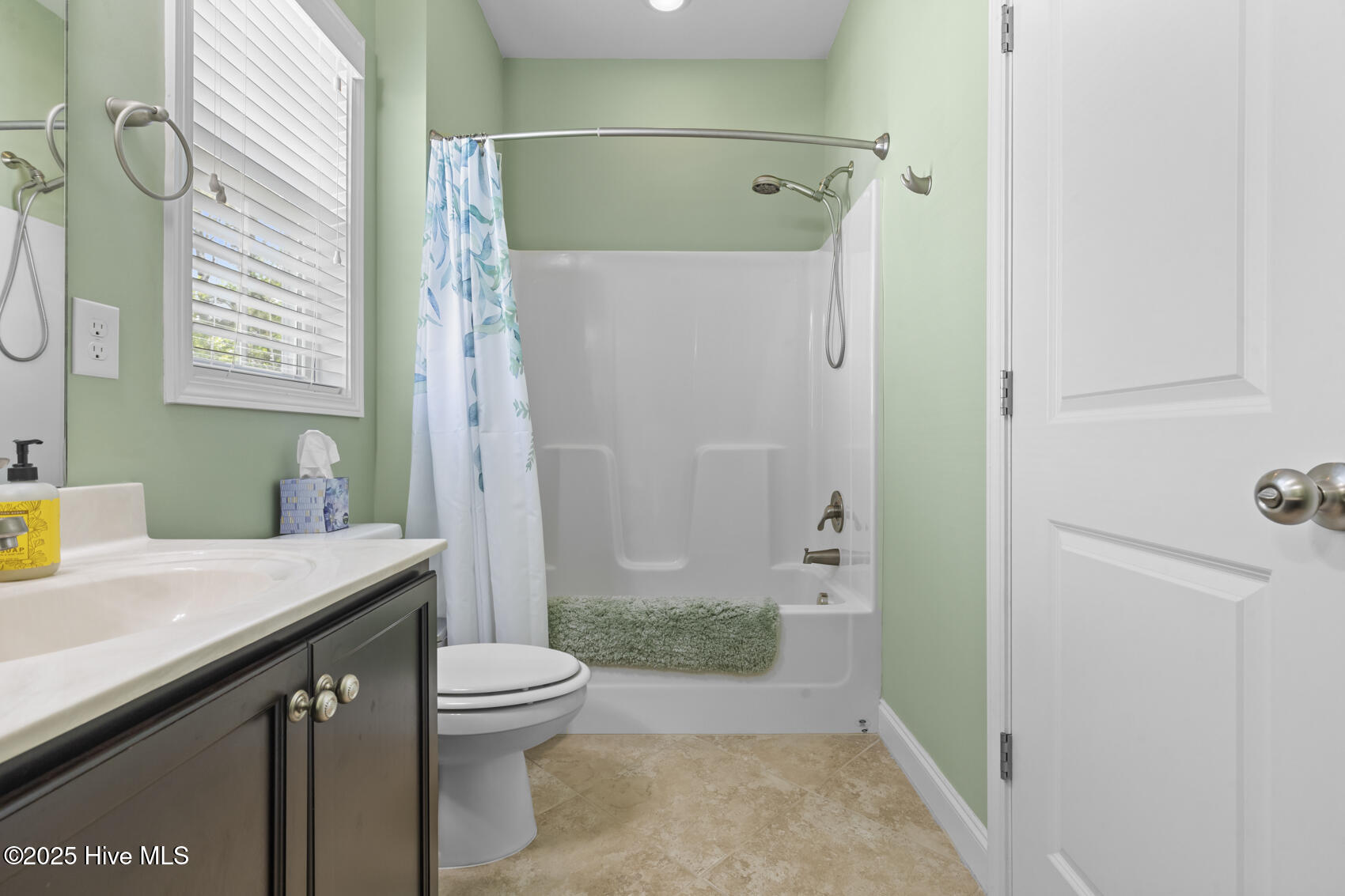 100501519 | Photo 34