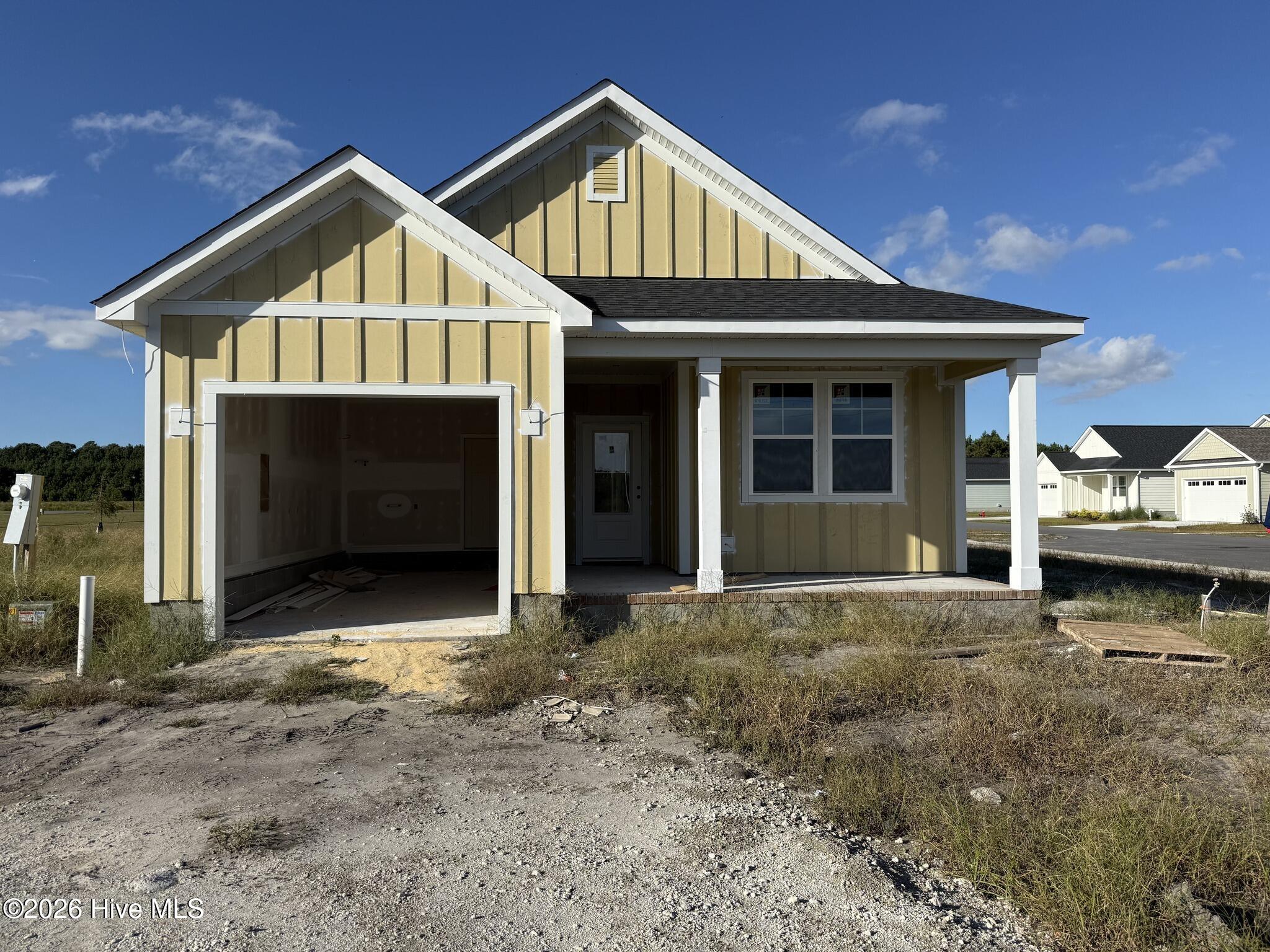 Photo 1 of Single family home for sale at 203 Winters Rest Rd, Beaufort, NC 28516 | MLS# 100598750 | Listing updated on 2026-10-08