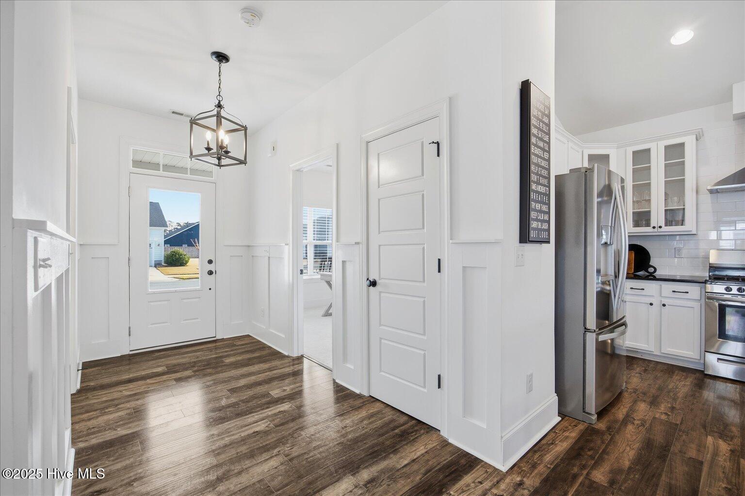 100547159 | Photo 19