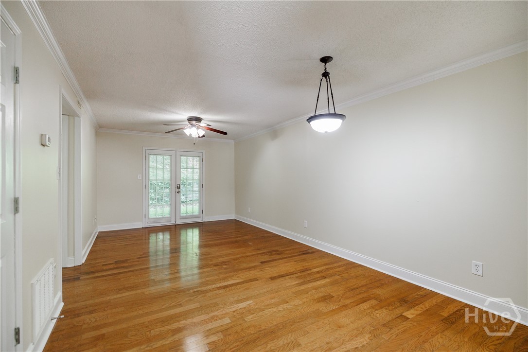 1055 Baxter Street 502